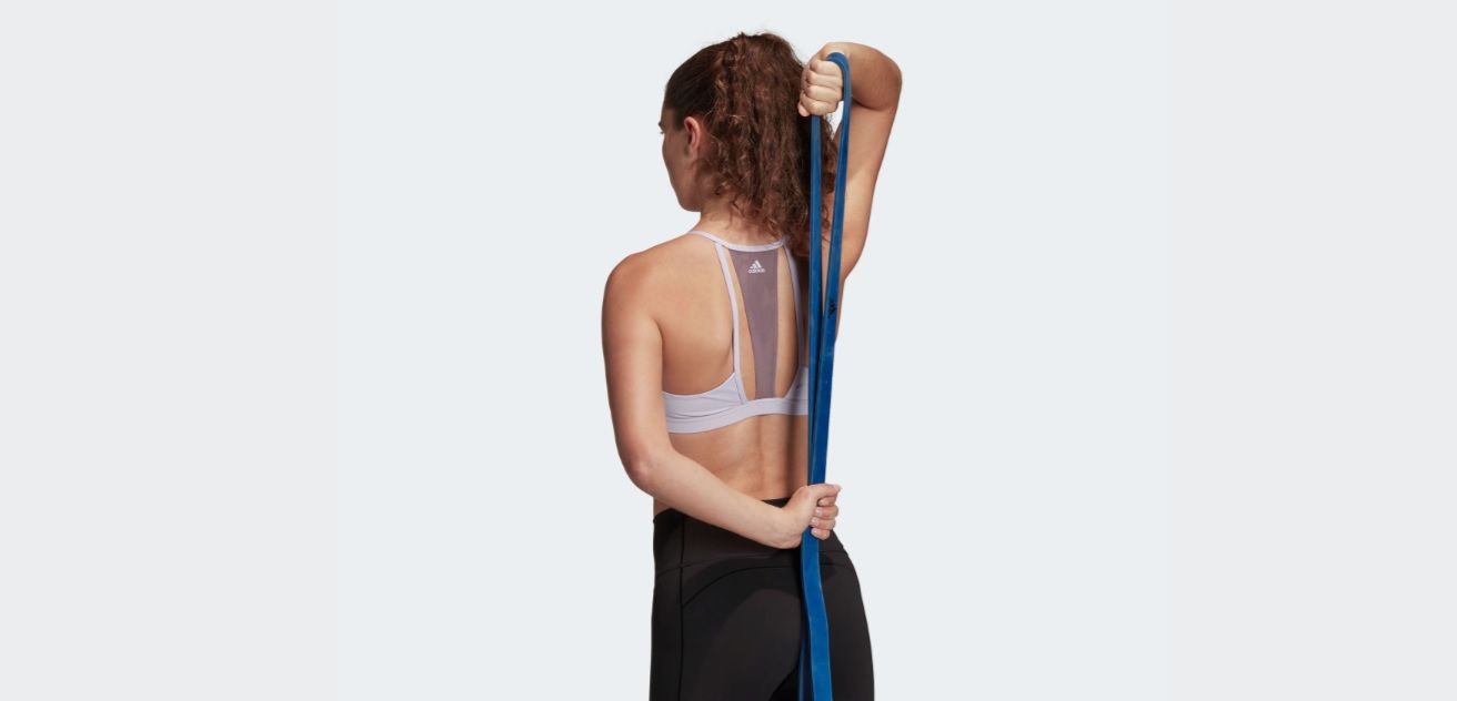 Equípate y entrena desde casa con Adidas