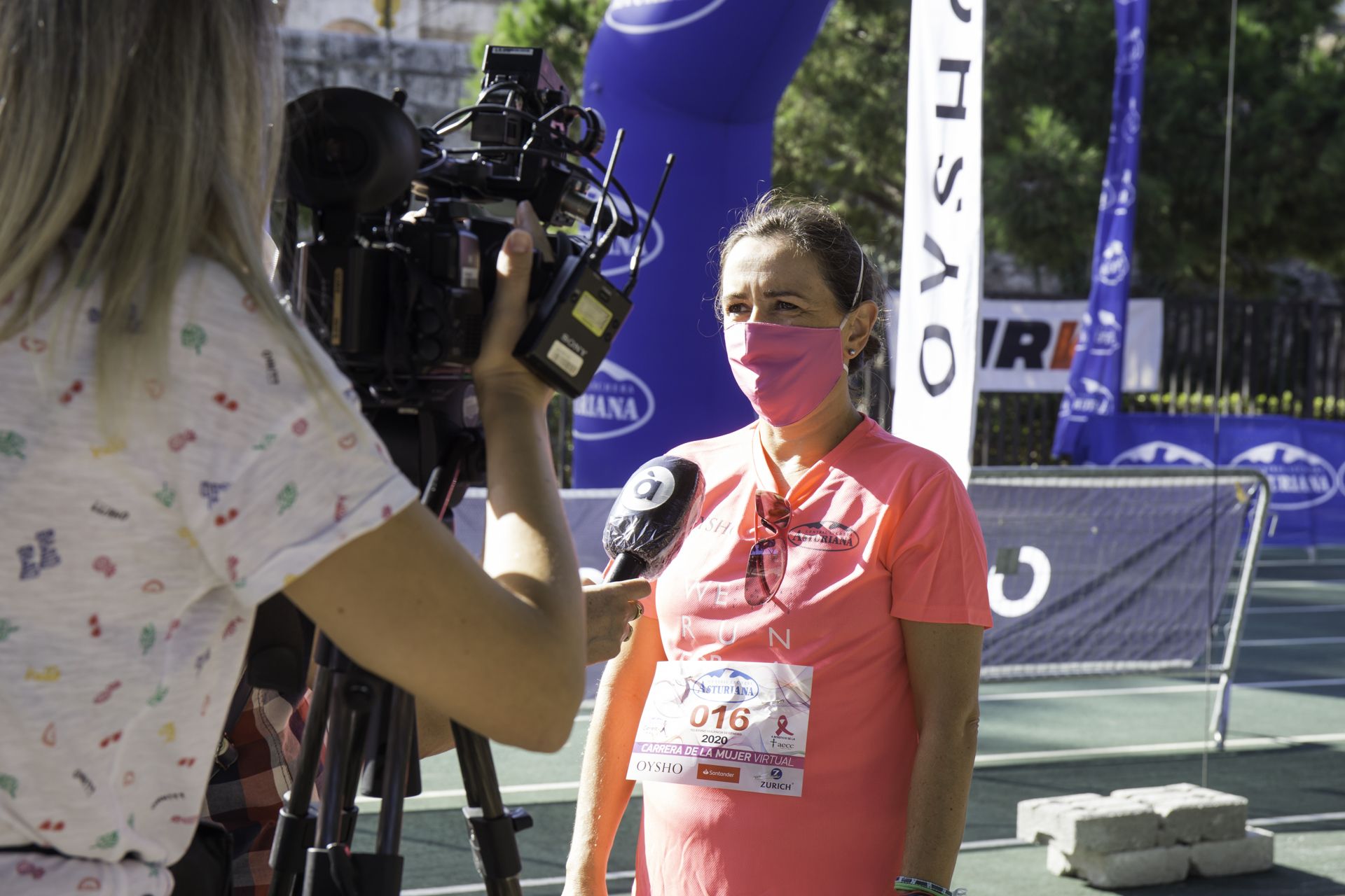 Las mejores fotos de la Carrera de la Mujer Virtual de Valencia 2020 (AMBIENTE)