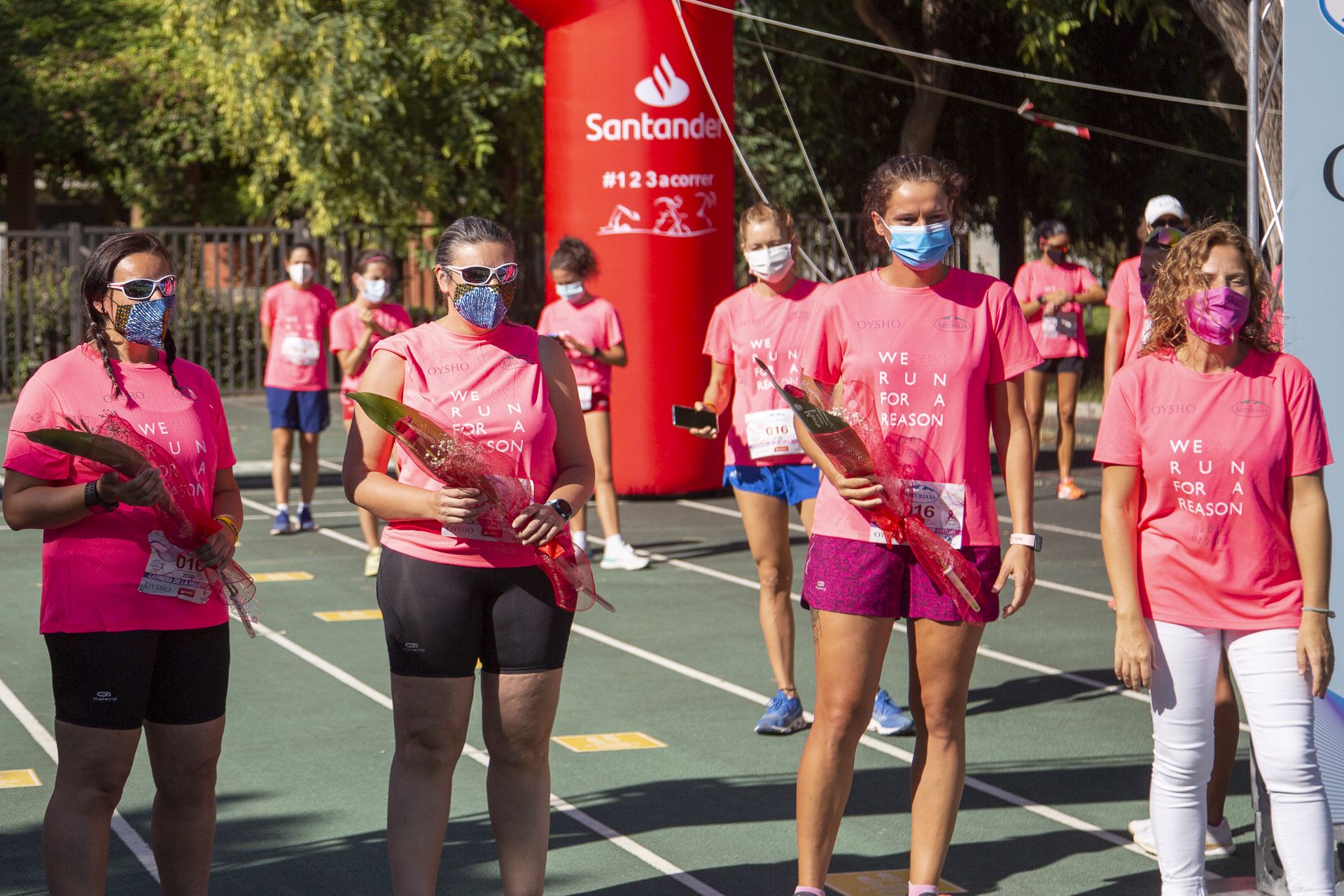 Las mejores fotos de la Carrera de la Mujer Virtual de Valencia 2020 (HOMENAJES)
