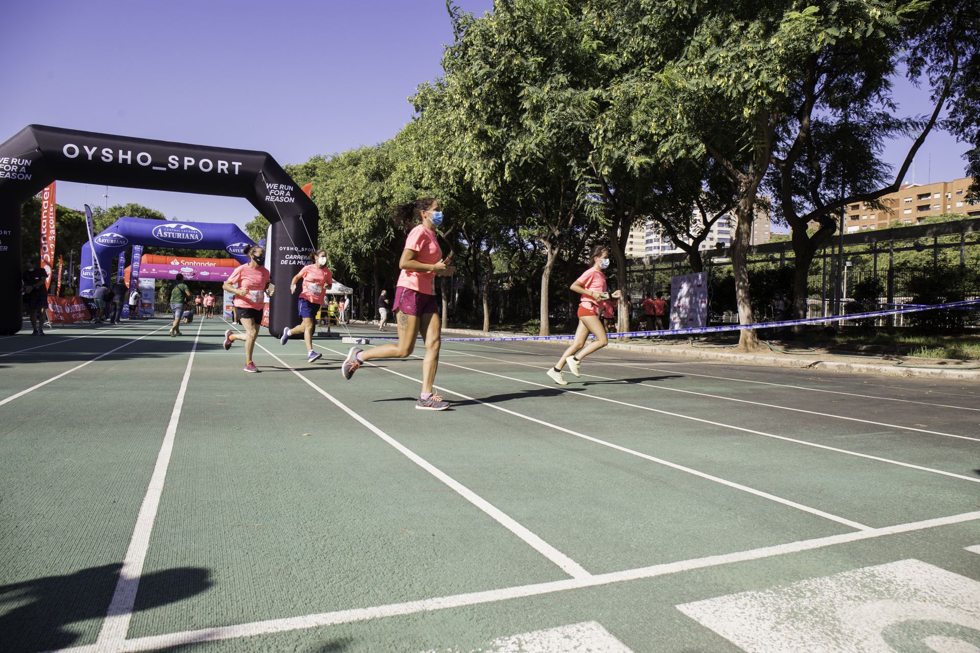 Las mejores fotos de la Carrera de la Mujer Virtual de Valencia 2020 (SALIDA)