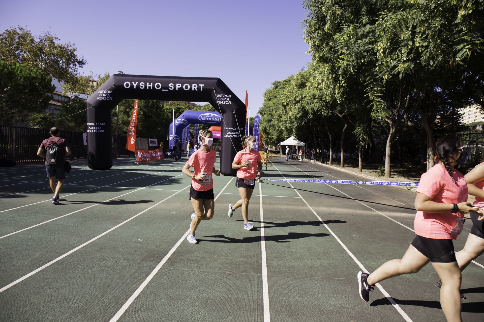 Las mejores fotos de la Carrera de la Mujer Virtual de Valencia 2020 (SALIDA)