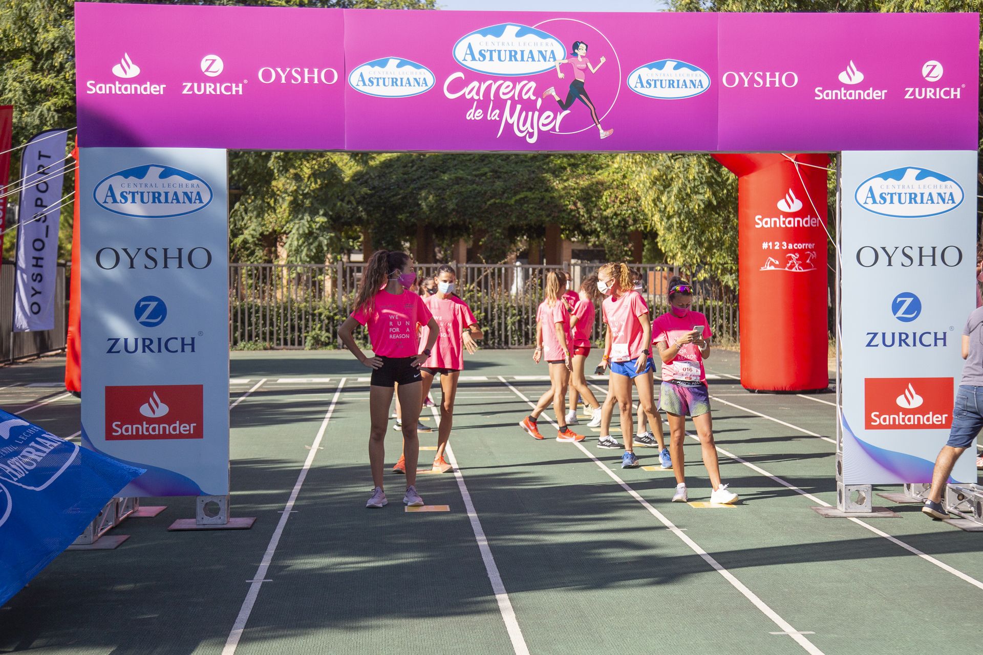 Las mejores fotos de la Carrera de la Mujer Virtual de Valencia 2020 (SALIDA)