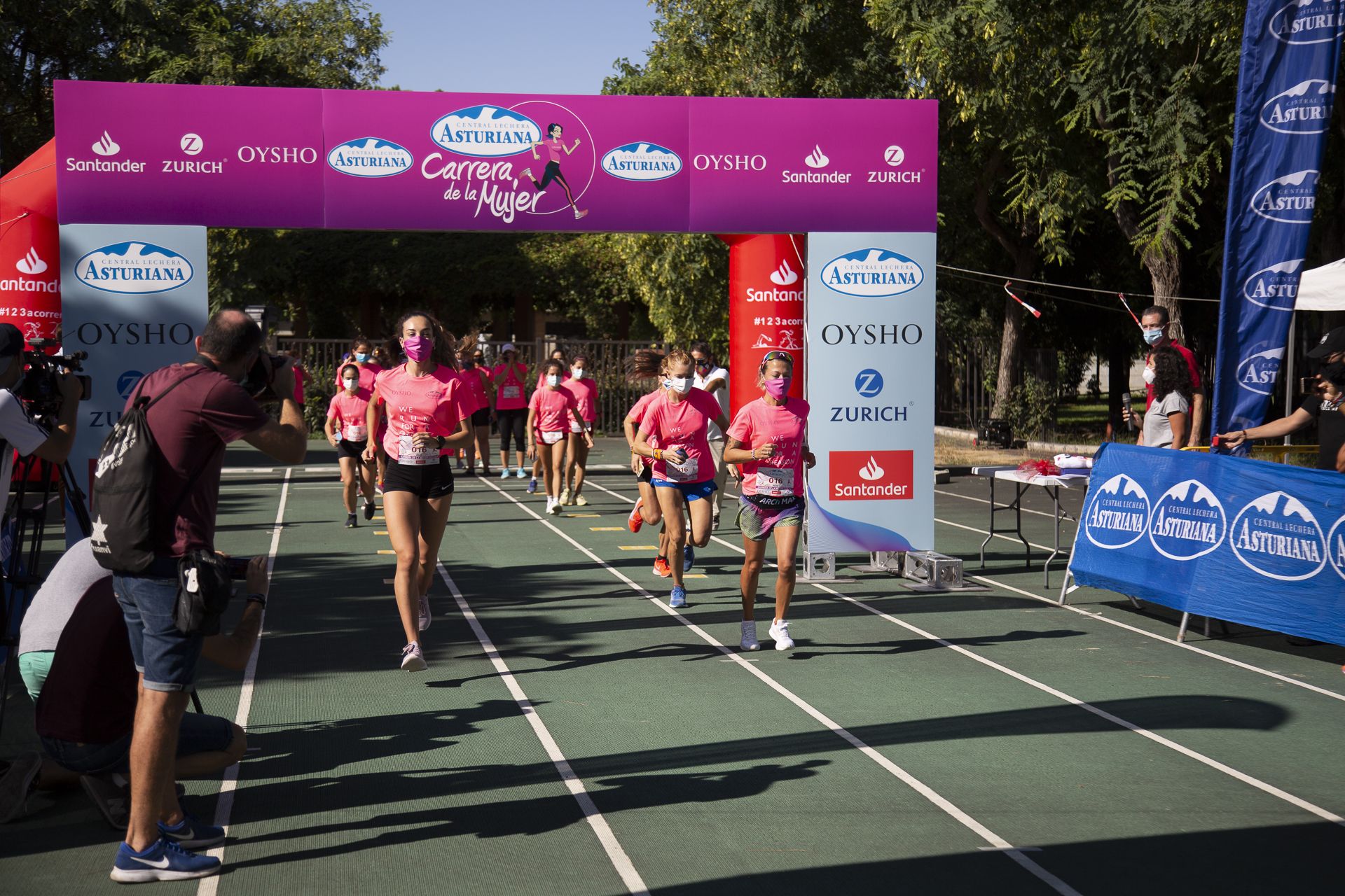 Las mejores fotos de la Carrera de la Mujer Virtual de Valencia 2020 (SALIDA)