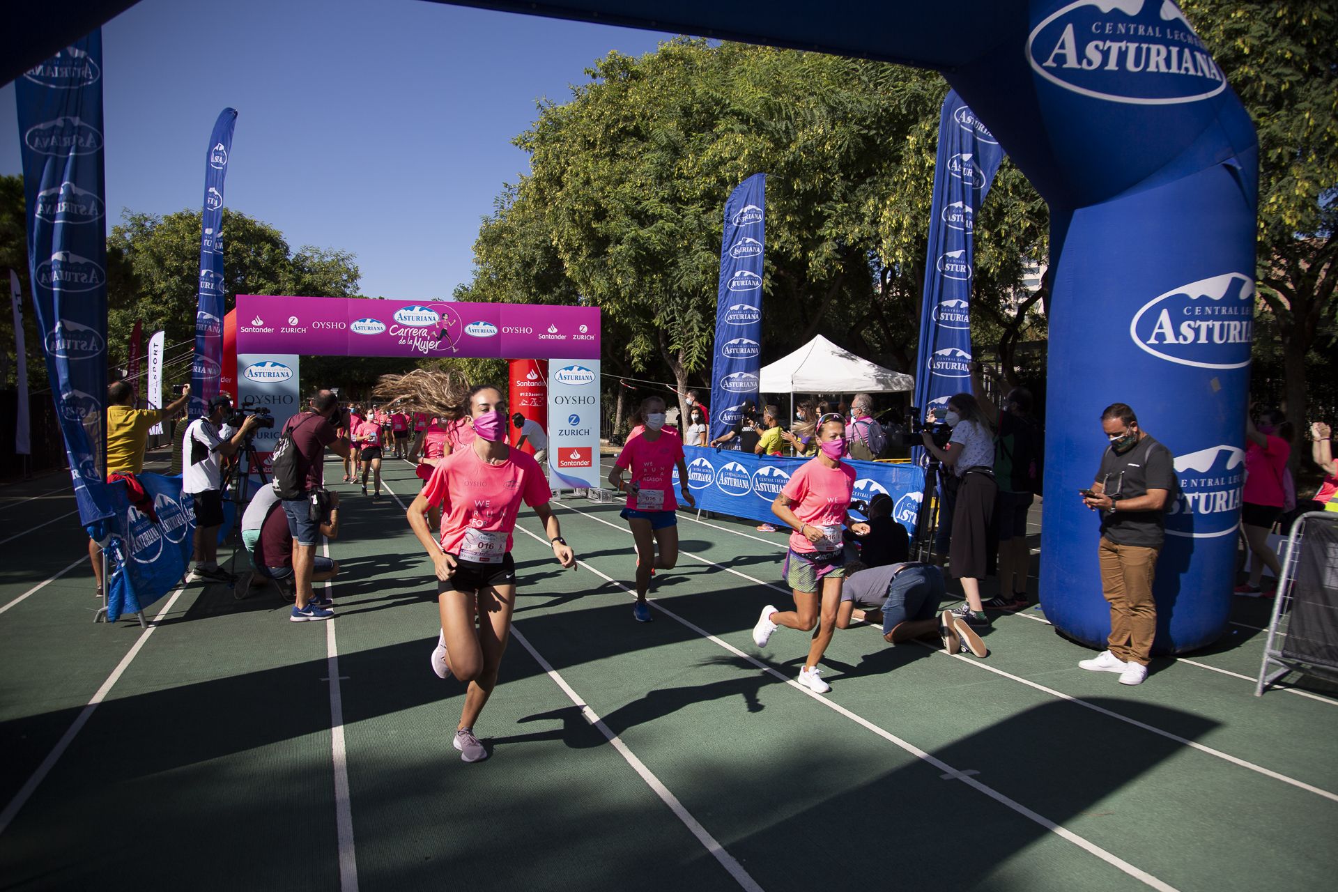 Las mejores fotos de la Carrera de la Mujer Virtual de Valencia 2020 (SALIDA)