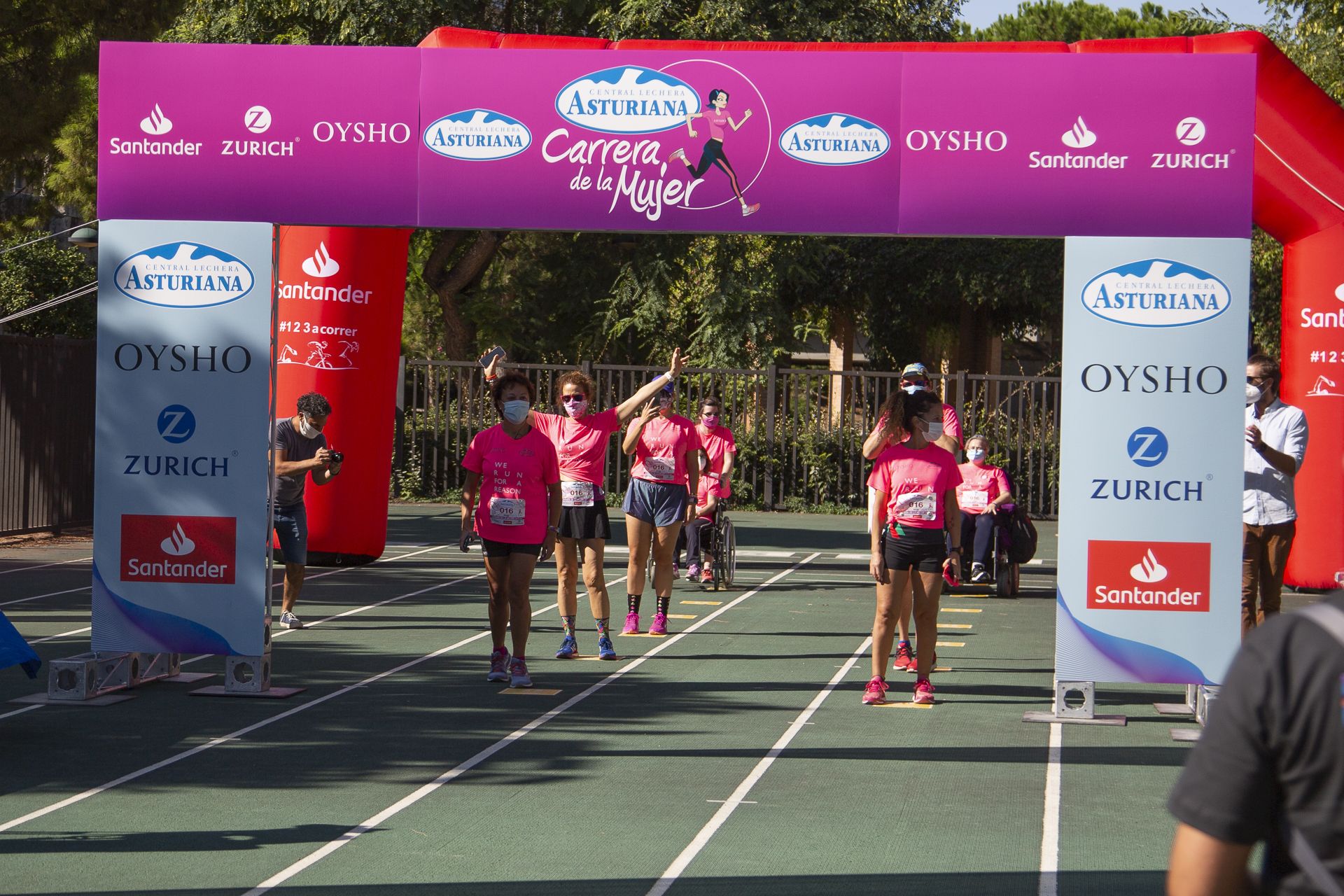 Las mejores fotos de la Carrera de la Mujer Virtual de Valencia 2020 (SALIDA)