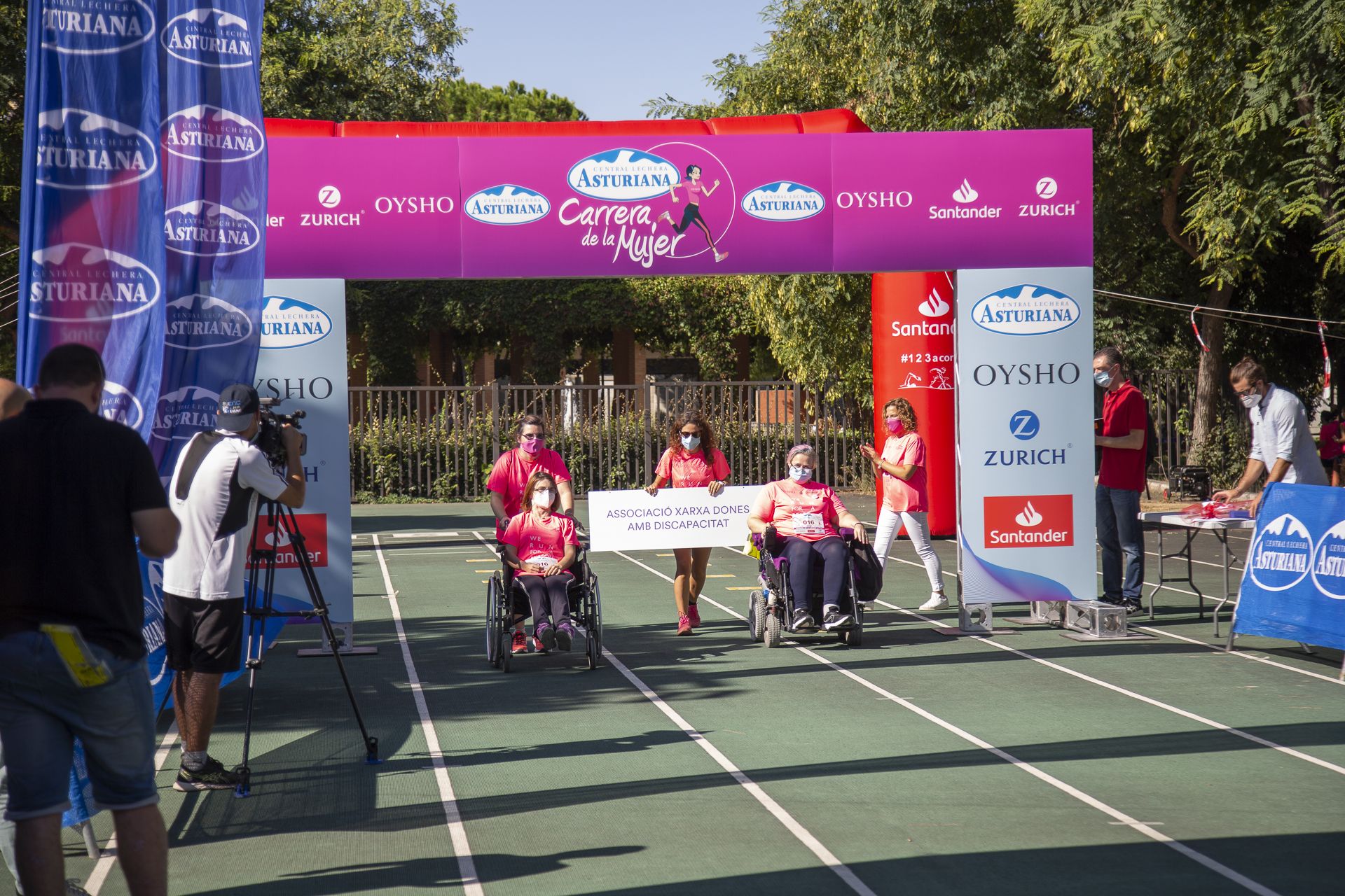 Las mejores fotos de la Carrera de la Mujer Virtual de Valencia 2020 (SALIDA)