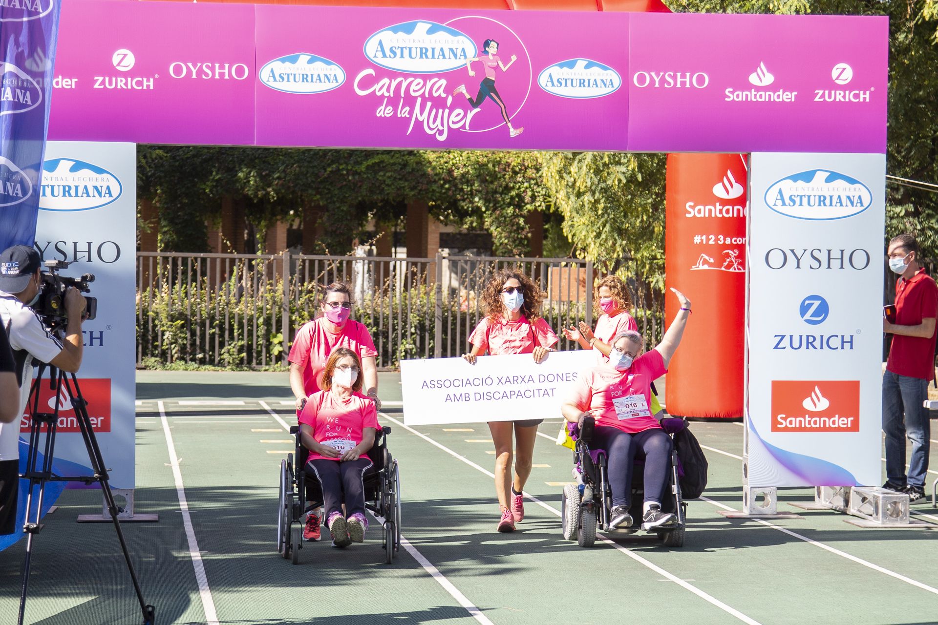 Las mejores fotos de la Carrera de la Mujer Virtual de Valencia 2020 (SALIDA)
