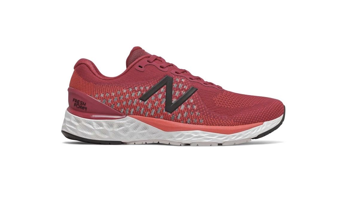 Súmate a nuestra comunidad en Youtube y gana unas New Balance 880 v10
