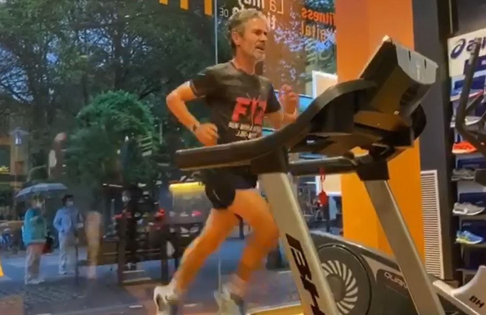 Martín Fiz, líder en 3.000 metros del desafío fitnessdigital