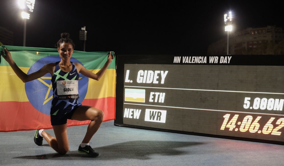 La atleta etíope Letesenbet Gidey en Valencia.