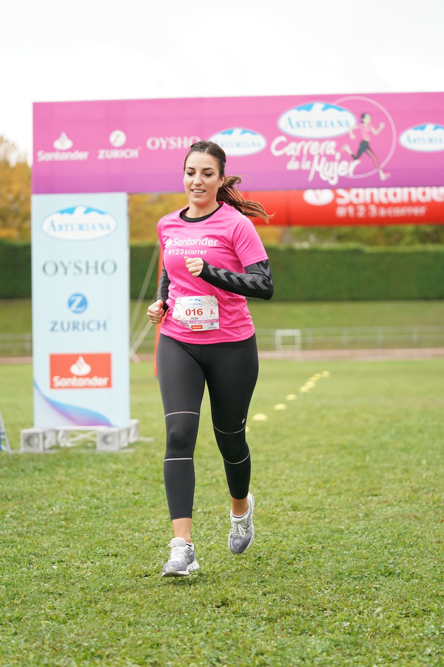 Las mejores fotos de la Carrera de la Mujer Virtual de Vitoria-Gasteiz 2020