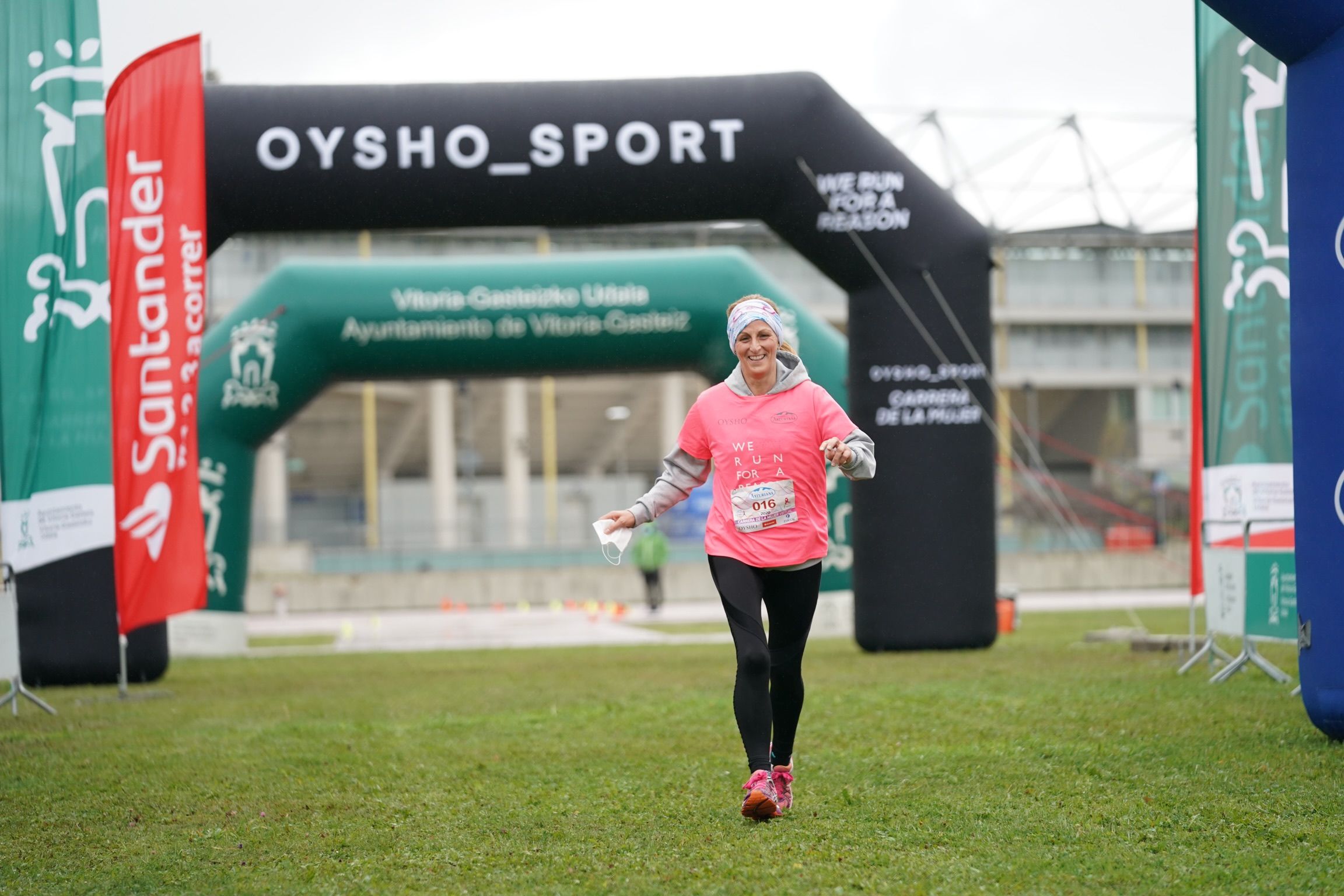 Las mejores fotos de la Carrera de la Mujer Virtual de Vitoria-Gasteiz 2020