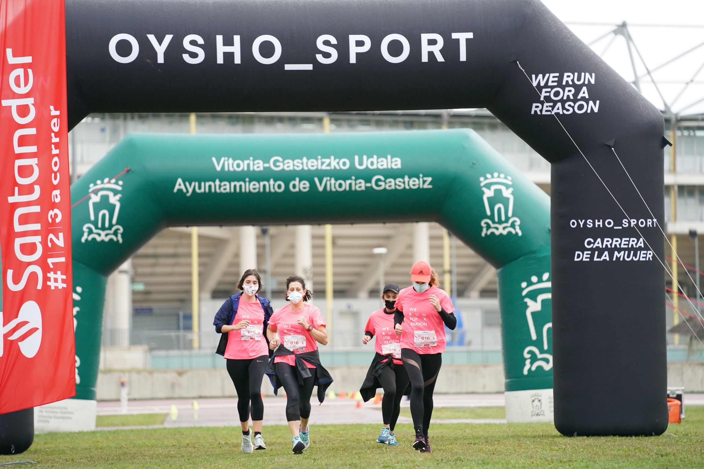 Las mejores fotos de la Carrera de la Mujer Virtual de Vitoria-Gasteiz 2020
