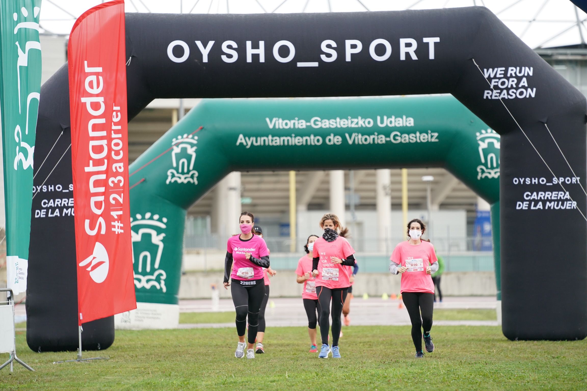 Las mejores fotos de la Carrera de la Mujer Virtual de Vitoria-Gasteiz 2020