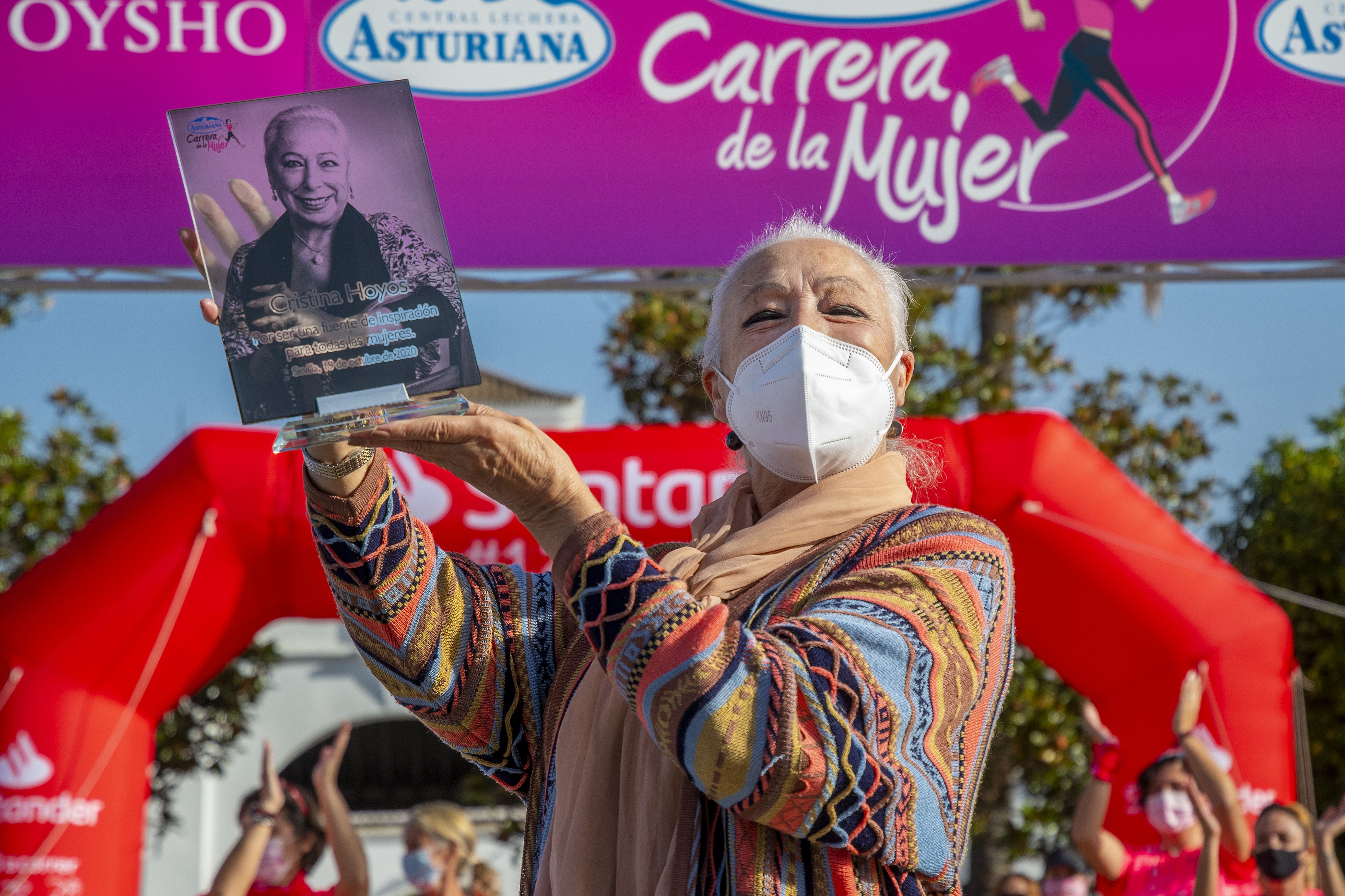 Las mejores fotos de la Carrera de la Mujer Virtual de Sevilla 2020