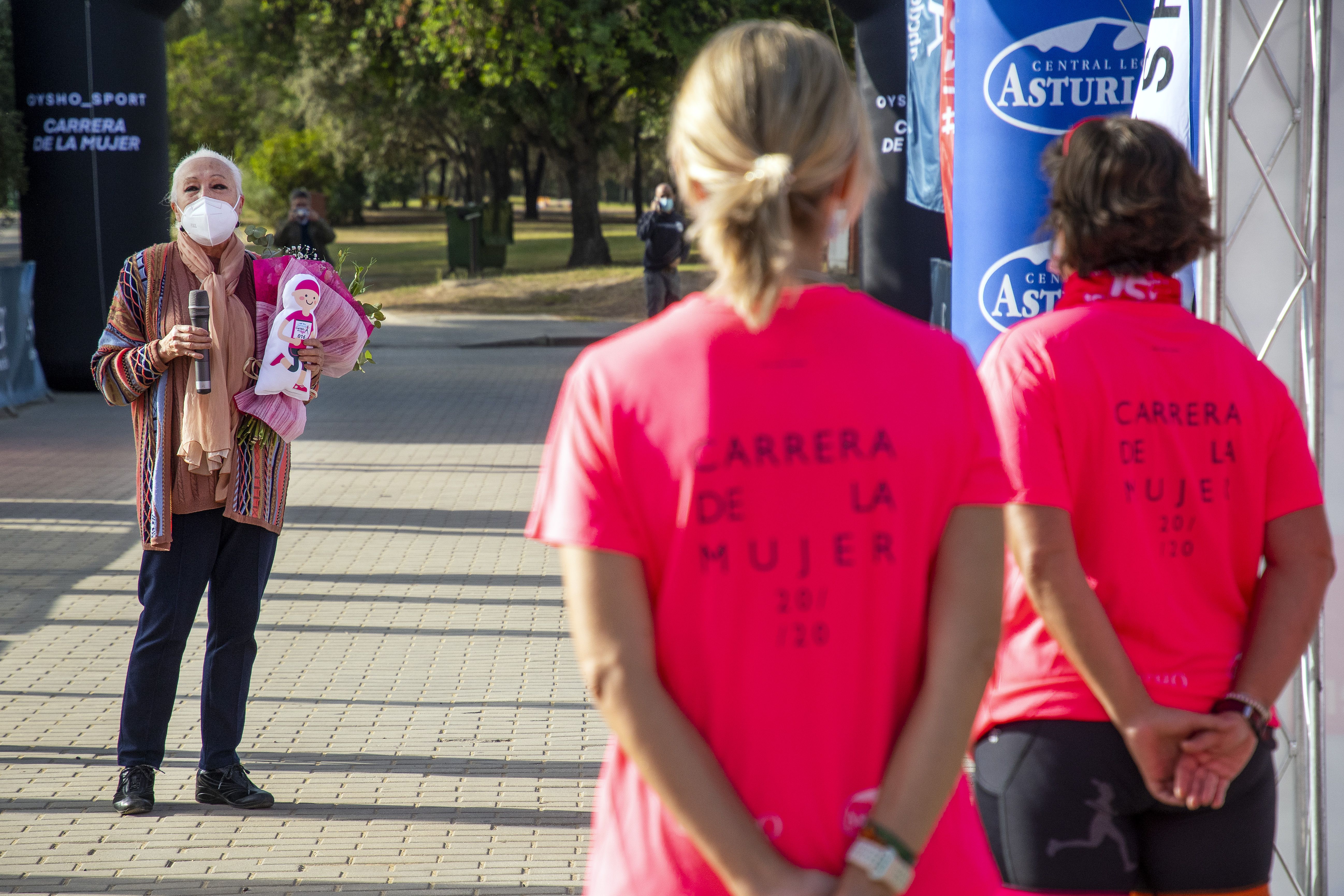 Las mejores fotos de la Carrera de la Mujer Virtual de Sevilla 2020
