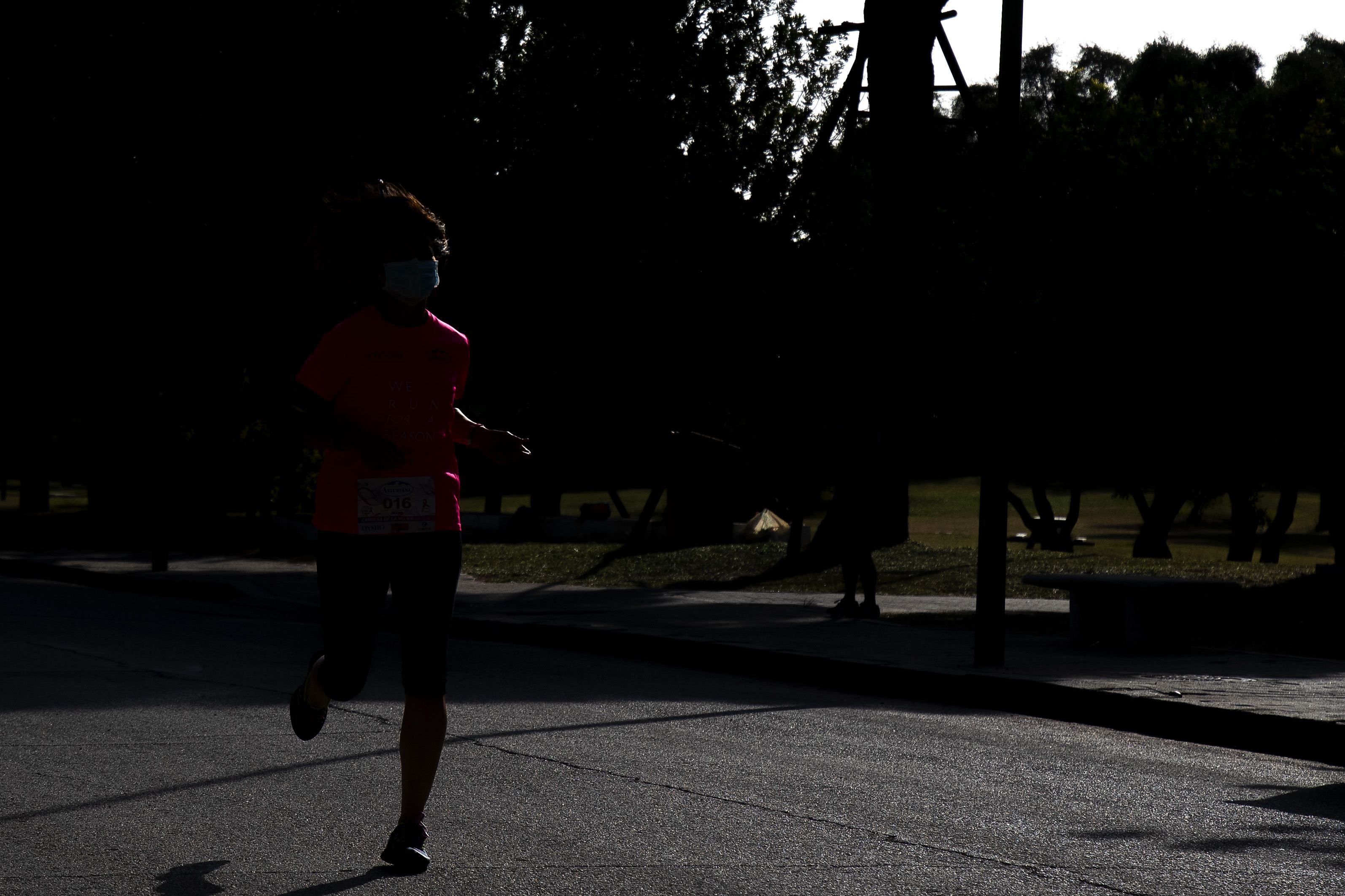 Las mejores fotos de la Carrera de la Mujer Virtual de Sevilla 2020