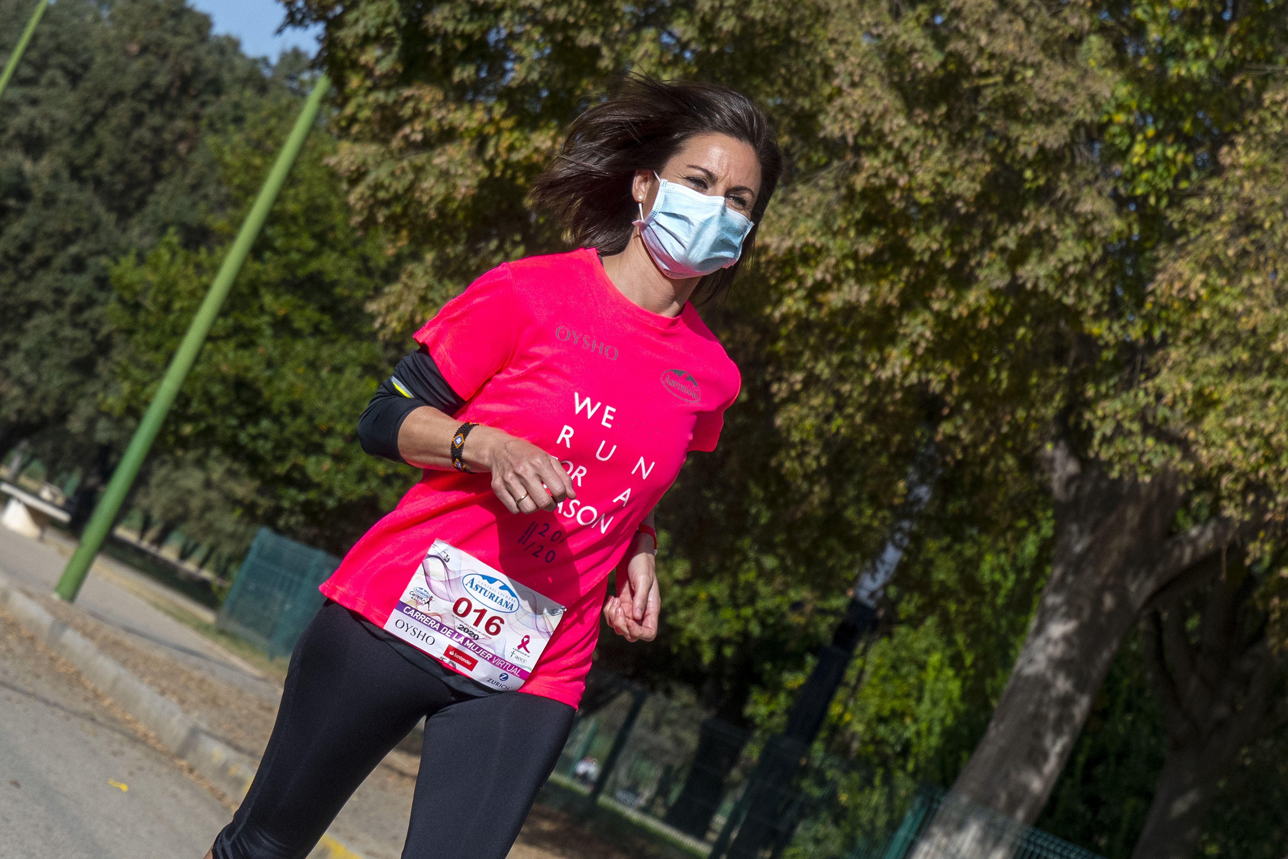 Las mejores fotos de la Carrera de la Mujer Virtual de Sevilla 2020