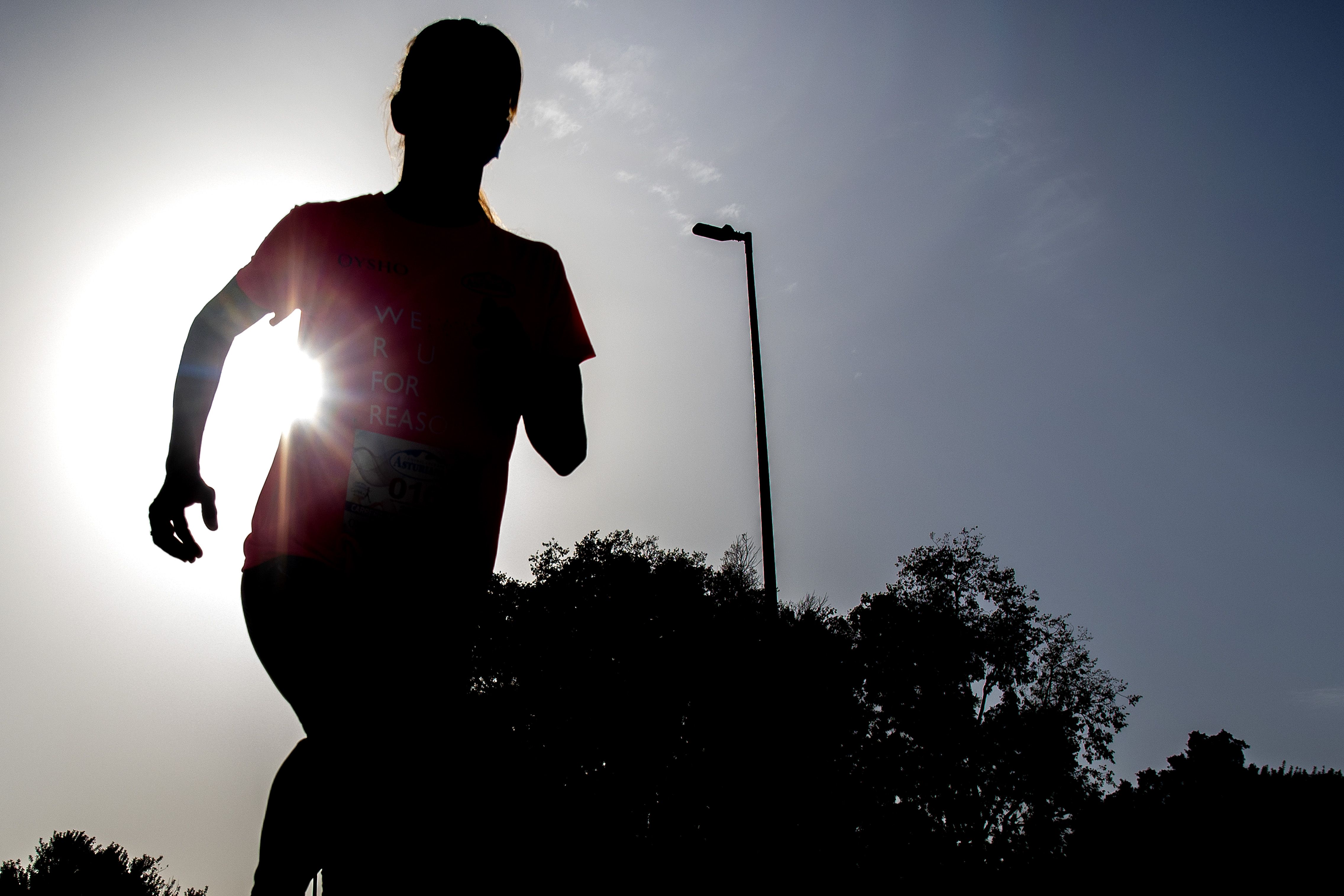 Las mejores fotos de la Carrera de la Mujer Virtual de Sevilla 2020