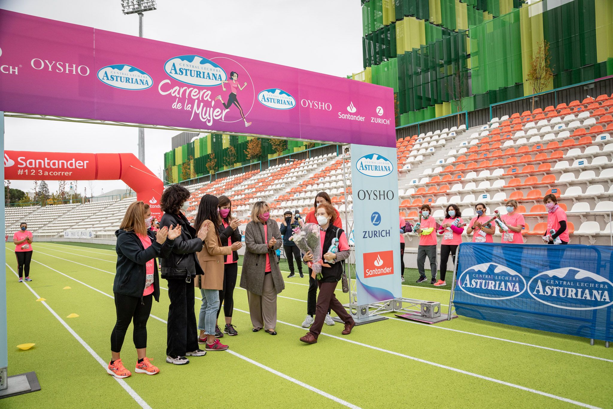 Las mejores fotos de la Carrera de la Mujer Virtual de Madrid 2020 (HOMENAJE)