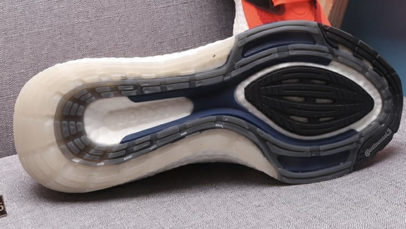 Suela Ultraboost 21