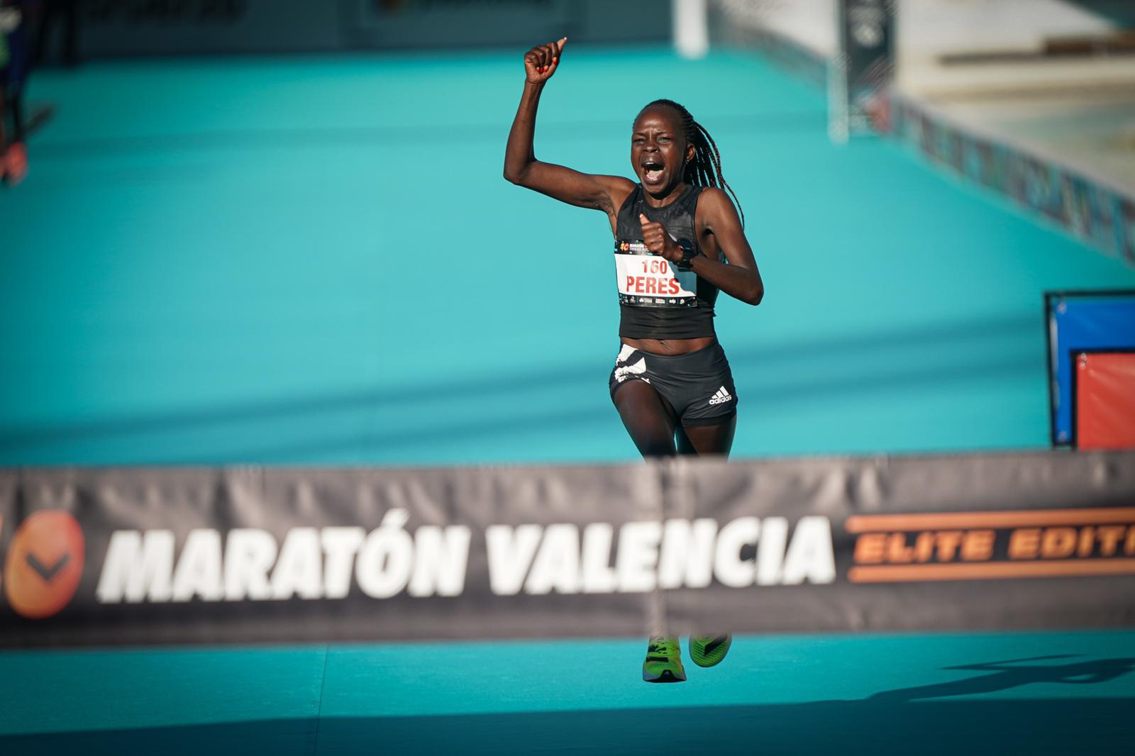 Peres Jepchirchir en el Maratón de Valencia 2020.