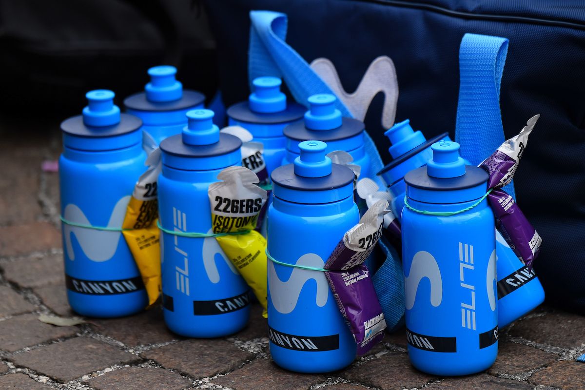 El Movistar Team utiliza los mismos geles que los maratonianos para las últimas horas de las etapas.