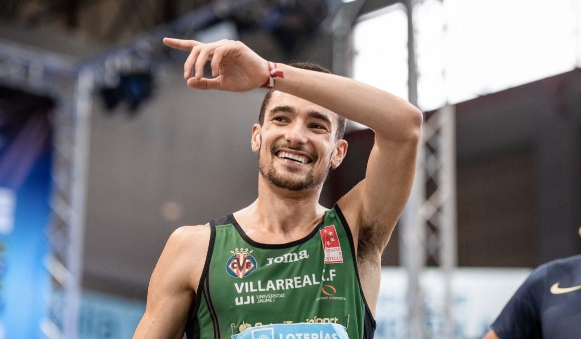 Una imagen de Ignacio Fontes en el Campeonato de España de Pista Cubierta en Ourense. Foto: Sportmedia