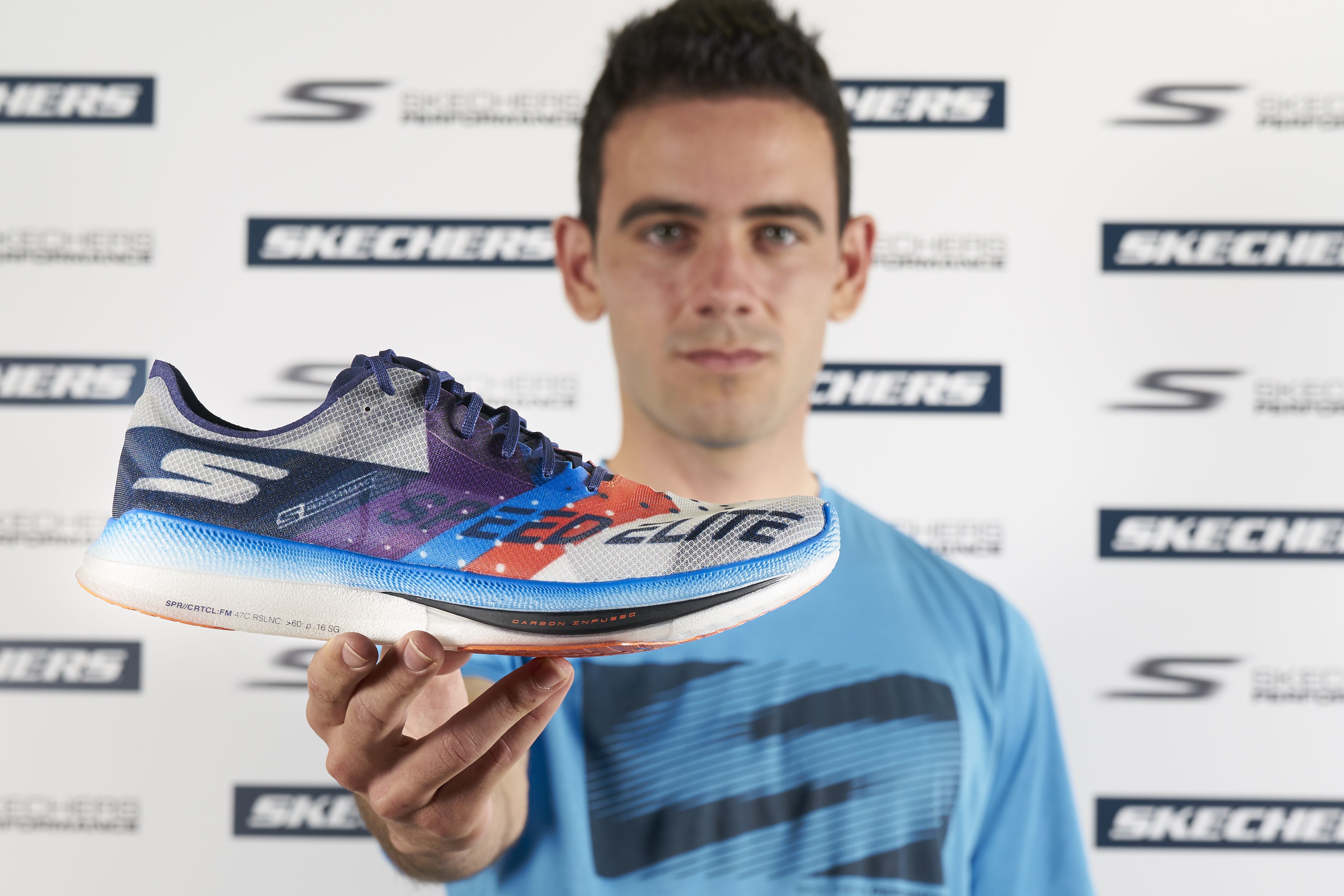 DIEGO GARCÍA Y SKECHERS