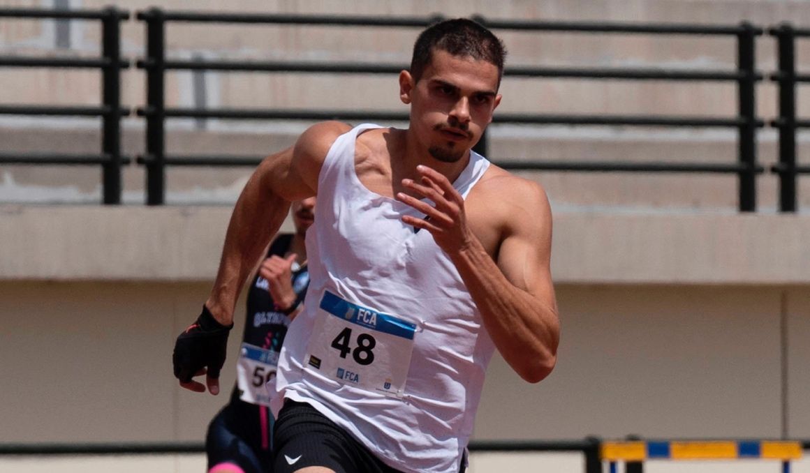 Bruno Hortelano, que ha logrado la mínima para el Mundial de Belgrado, en una prueba al aire libre. EFE.