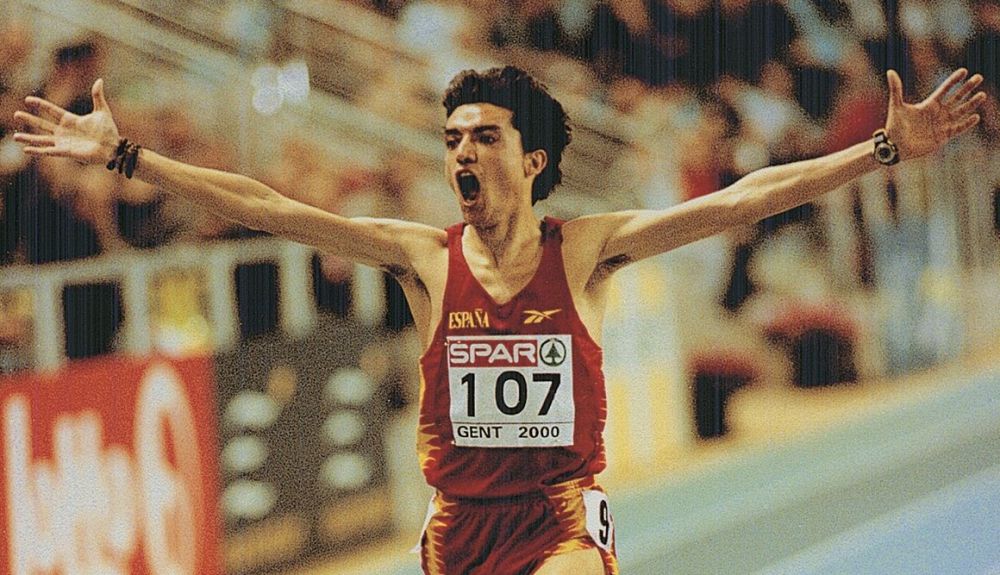 José Antonio Redolat en el Campeonato de Europa en pista cubierta de Gante 2000. Foto RFEA. José Antonio Redolat en el Campeonato de Europa en pista cubierta de Gante 2000. Foto RFEA.