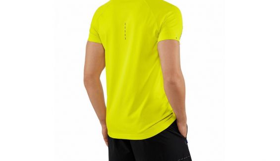 Así es la parte trasera de la camiseta Falke Active T shirt Así es la parte trasera de la camiseta Falke Active T shirt