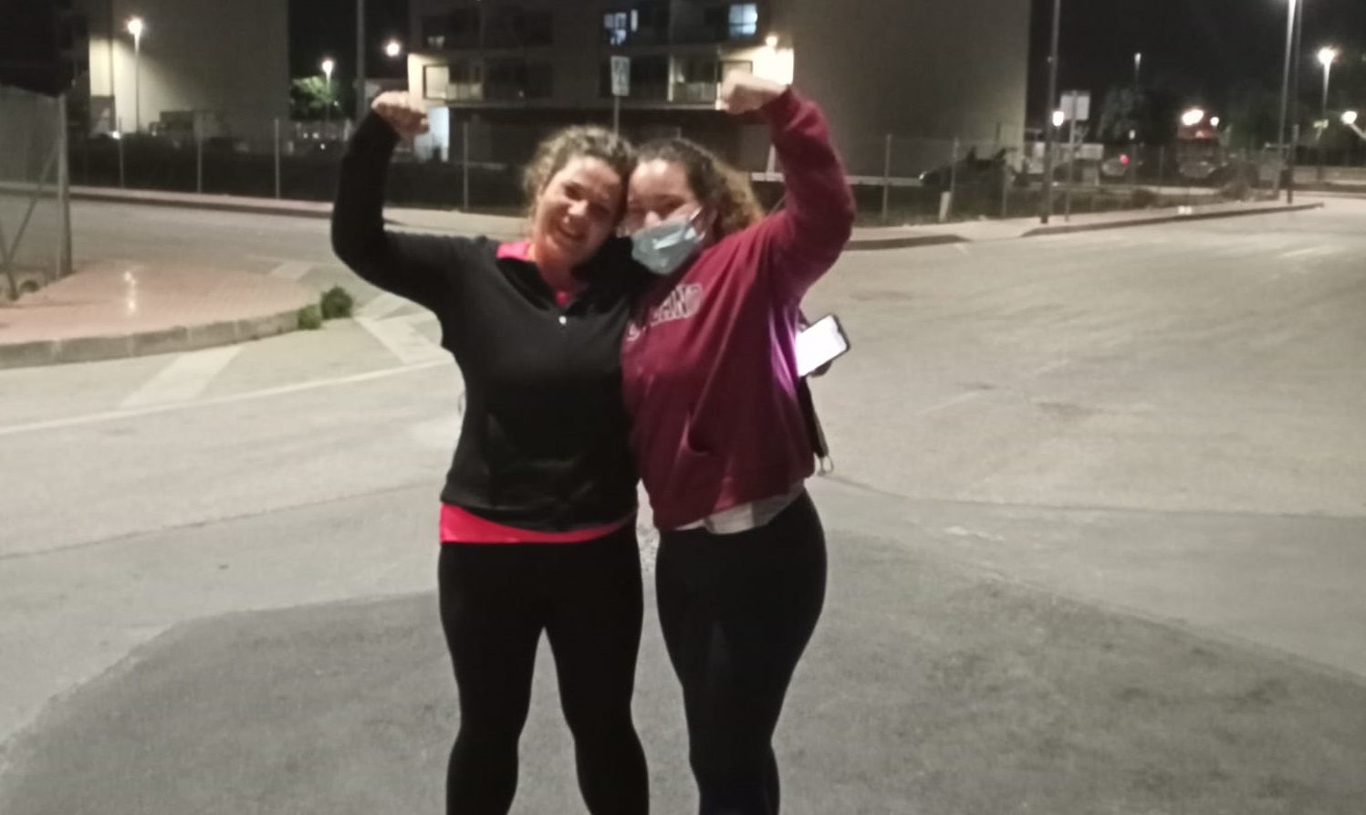 Corredoras Anónimas: Patricia Soriano y Jannet Martínez