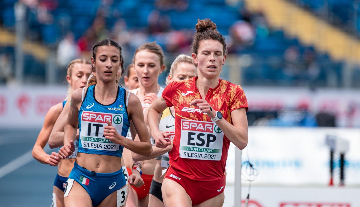 Blanca Fernández, una clásica de nuestro mediofondo, también estará en Jaén. Aquí la vemos liderando los 5000 metros del pasado Campeonato de Europa de Selecciones. | SPORTMEDIA