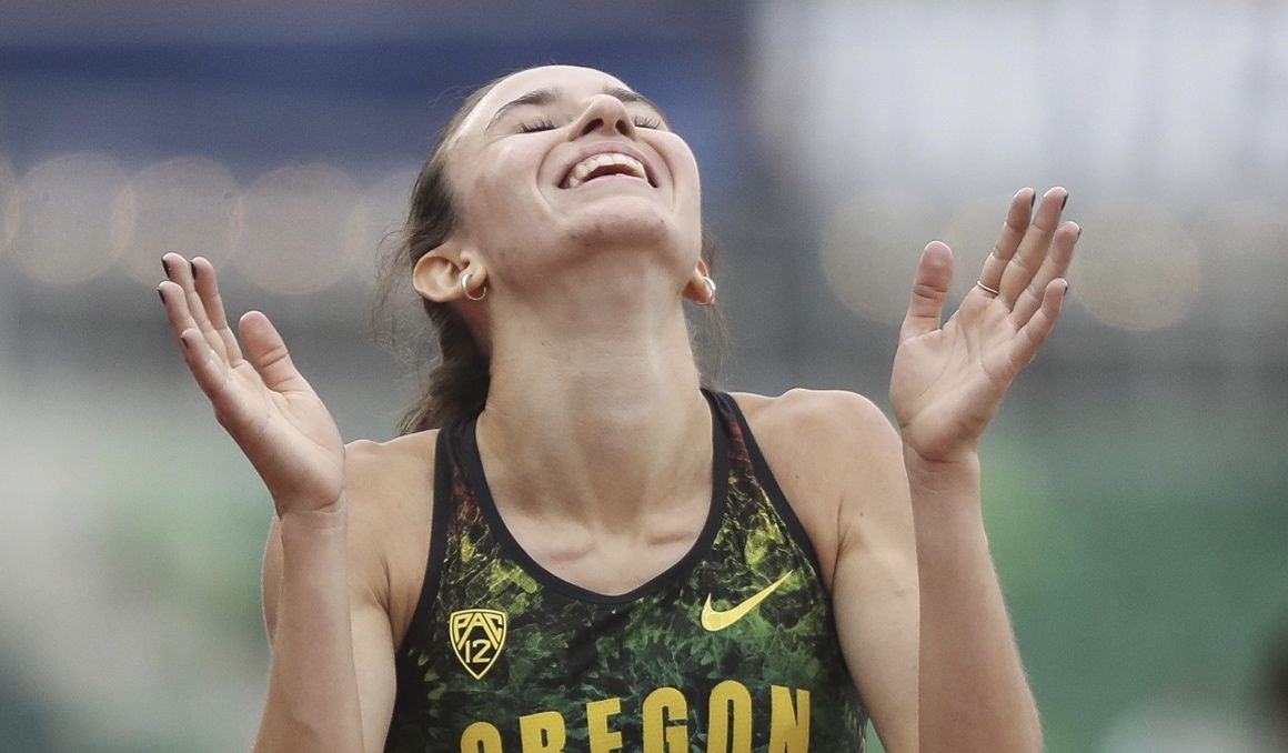 Una imagen de Carmela Cardama tras ganar el título de la NCAA. Foto Oregon TF