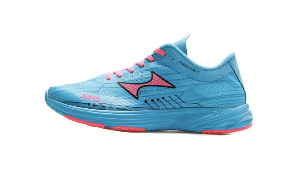 El modelo 801S de Health, que estará personalizado con los cordones y la plantilla del Zurich Maratón de Málaga El modelo 801S de Health, que estará personalizado con los cordones y la plantilla del Zurich Maratón de Málaga
