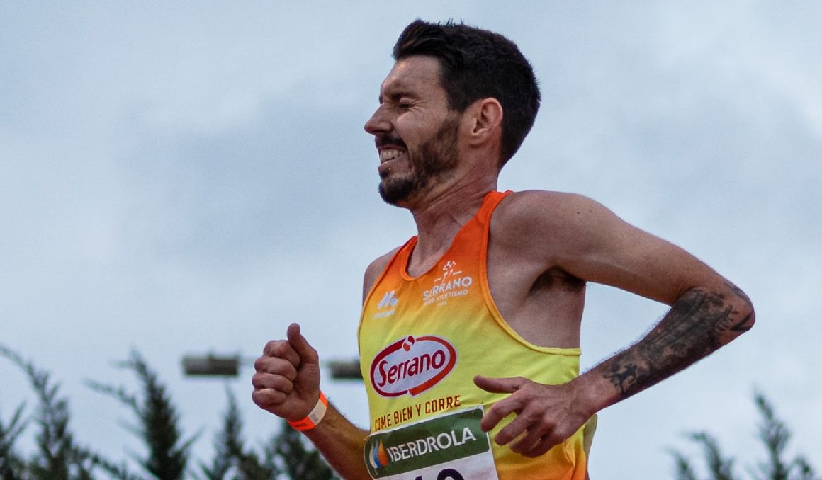 Entrevistamos a Chiki Pérez después de una gran temporada y de su fichaje por ASICS. SPORTMEDIA. Entrevistamos a Chiki Pérez después de una gran temporada y de su fichaje por ASICS. SPORTMEDIA.