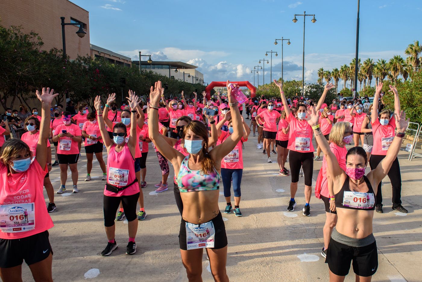Las mejores fotos de la Carrera de la Mujer de Valencia 2021 - SALIDA 10