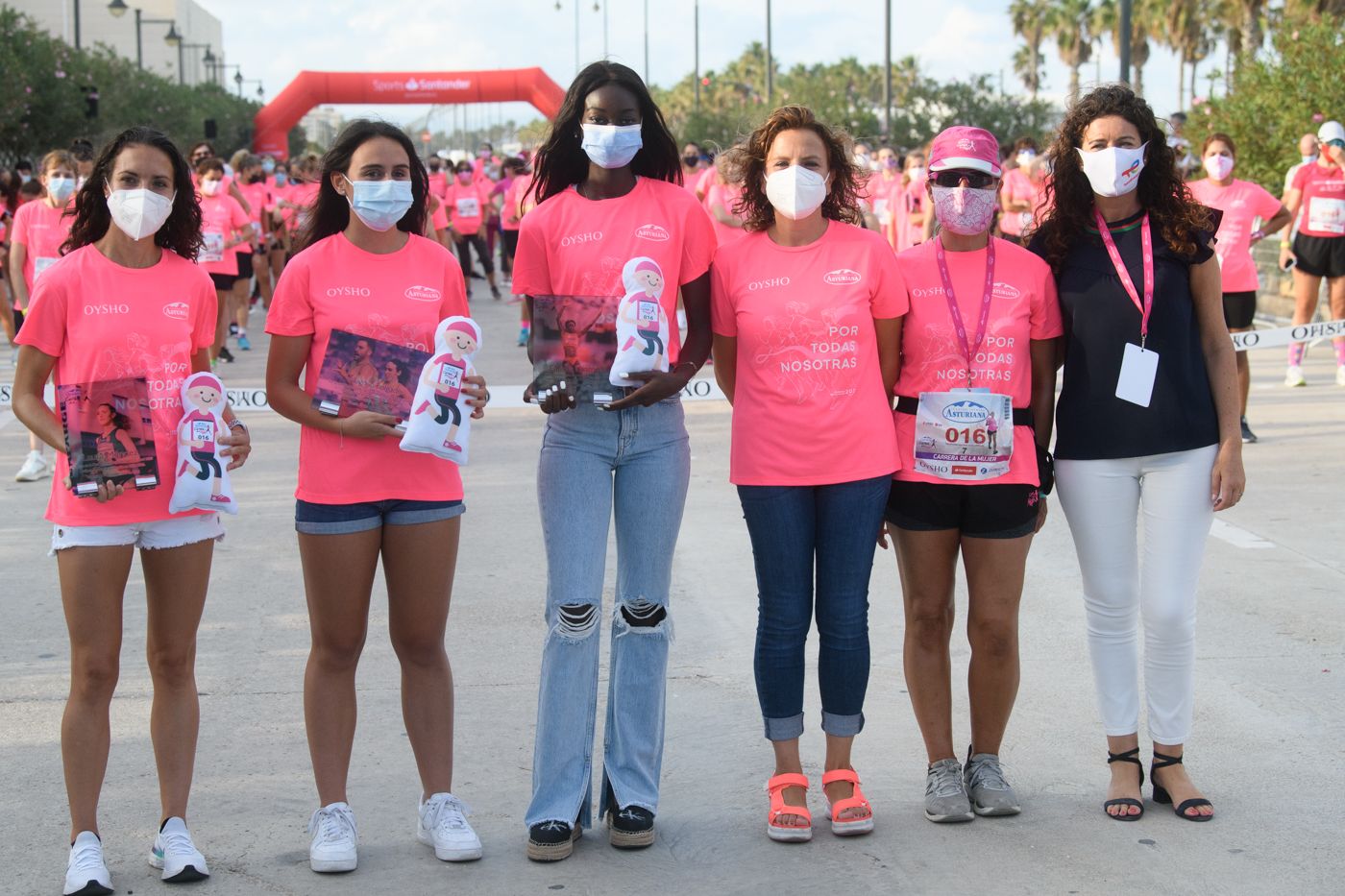 Las mejores fotos de la Carrera de la Mujer de Valencia 2021 - SALIDA 17