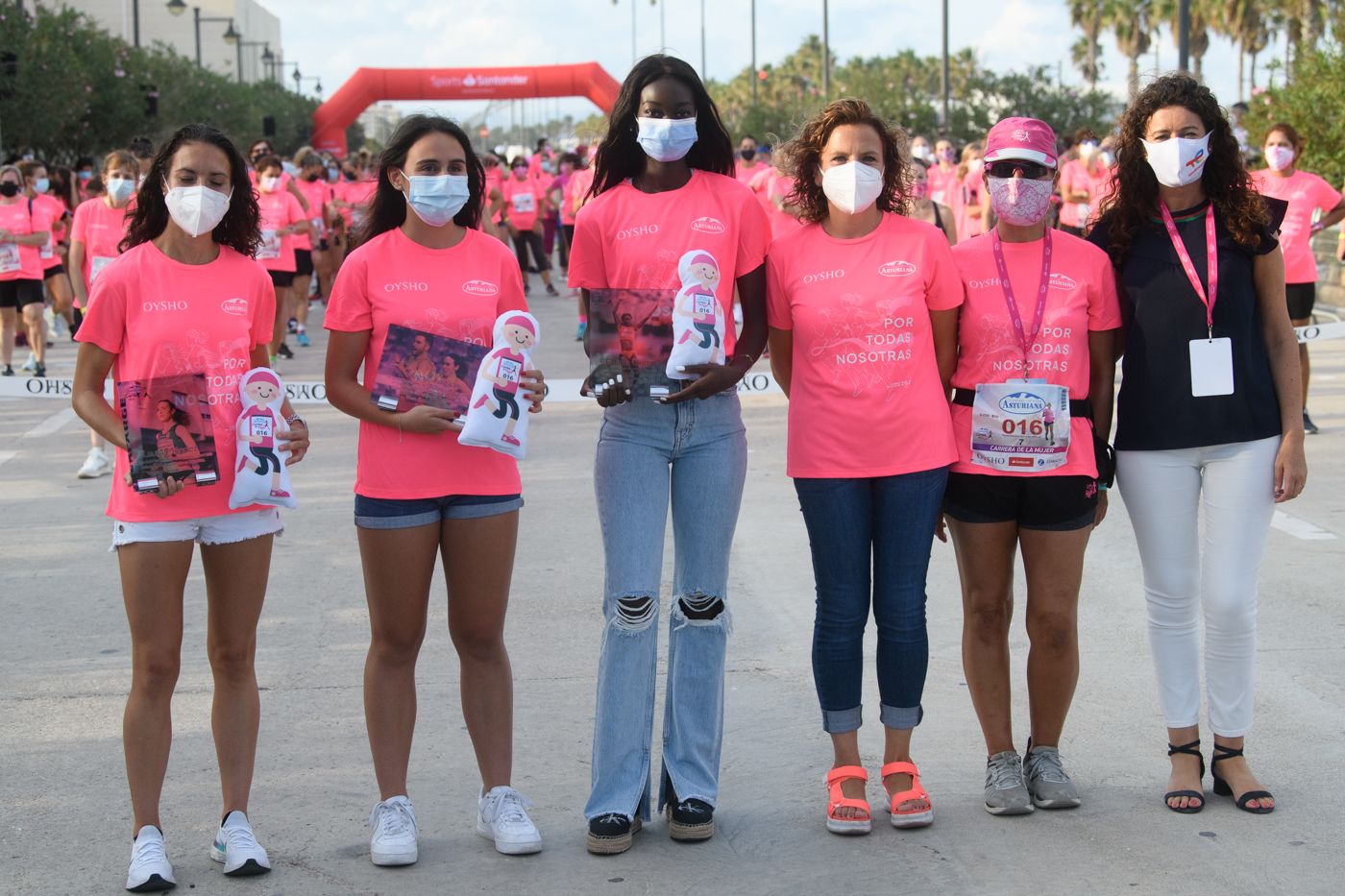 Las mejores fotos de la Carrera de la Mujer de Valencia 2021 - SALIDA 18