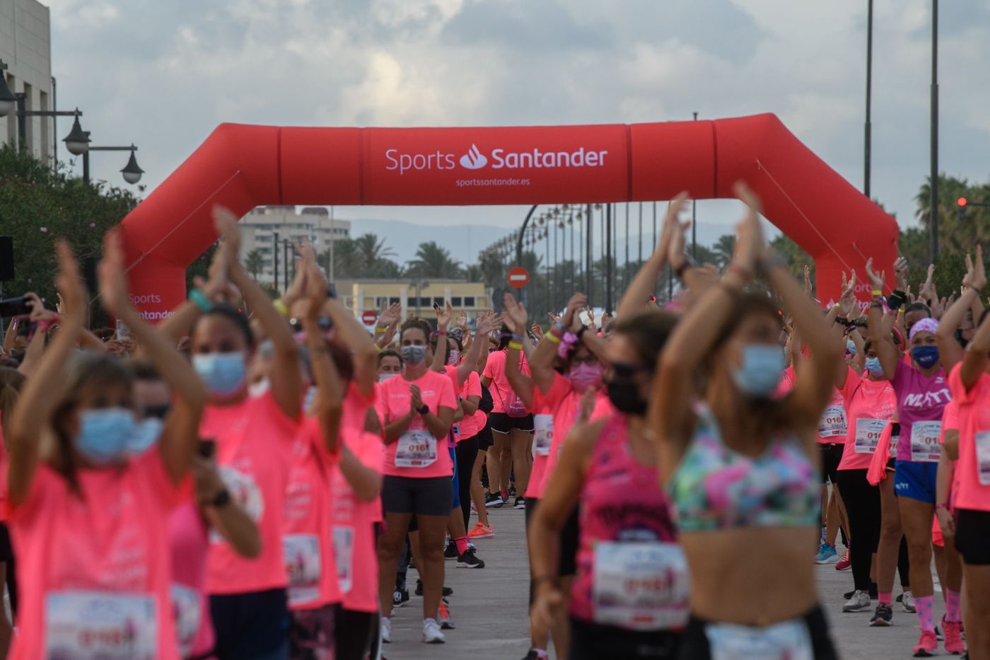 Las mejores fotos de la Carrera de la Mujer de Valencia 2021 - SALIDA 24