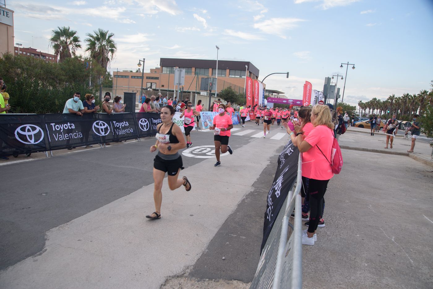 Las mejores fotos de la Carrera de la Mujer de Valencia 2021 - SALIDA 38