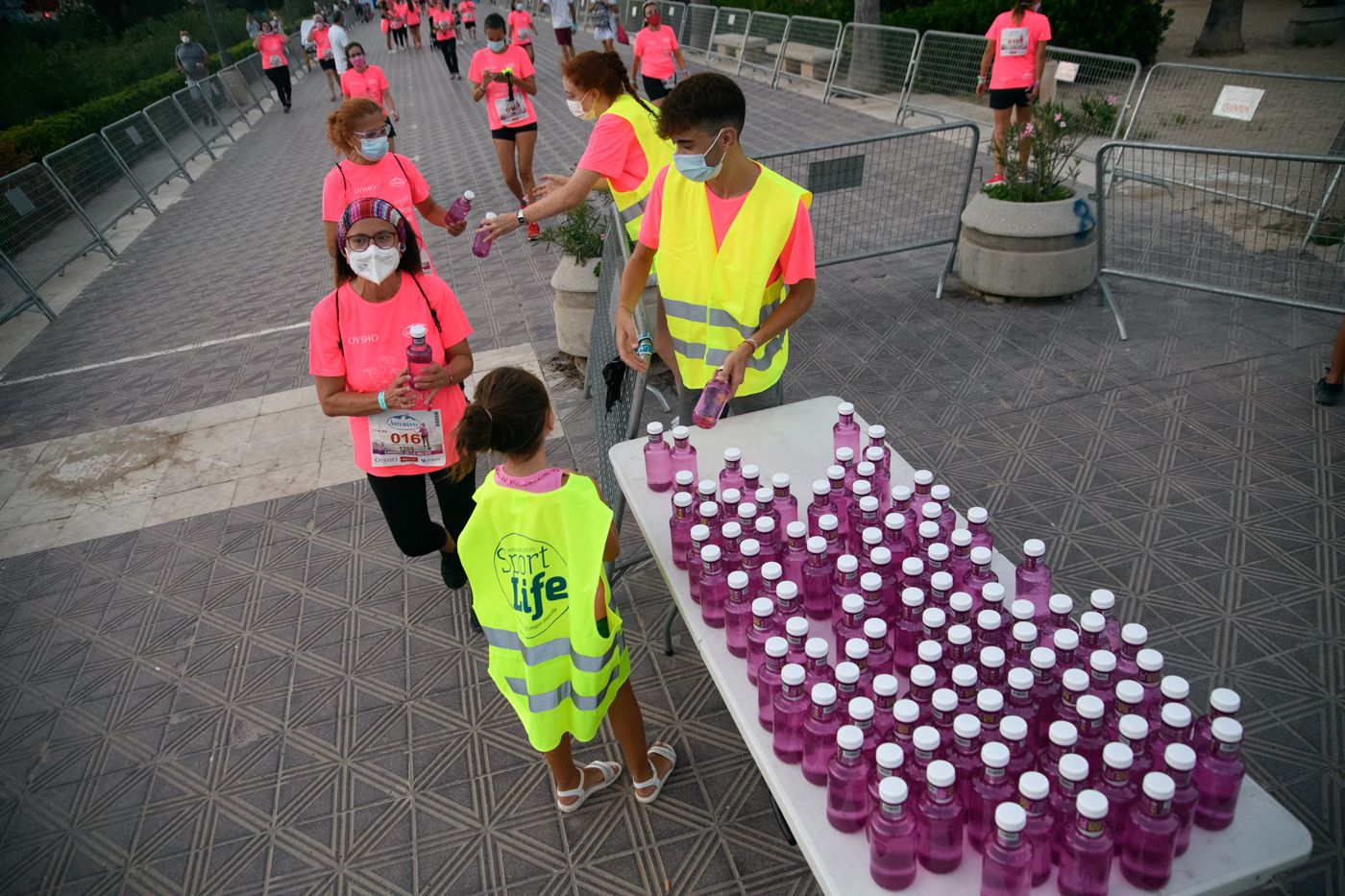 Las mejores fotos de la Carrera de la Mujer de Valencia 2021 - CARRERA 9