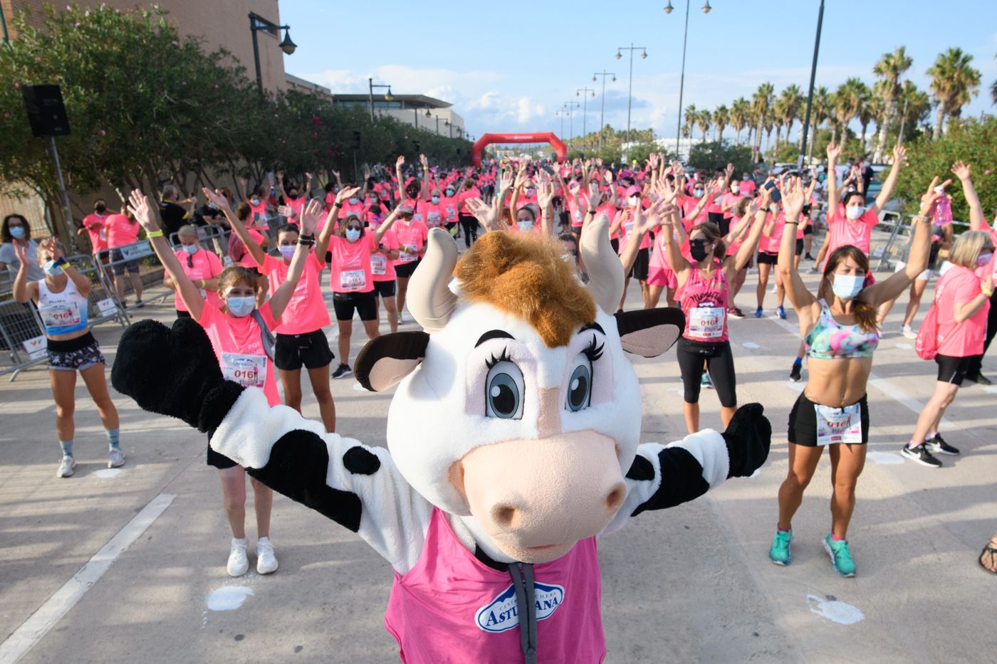 Las mejores fotos de la Carrera de la Mujer de Valencia 2021 - CARRERA 14