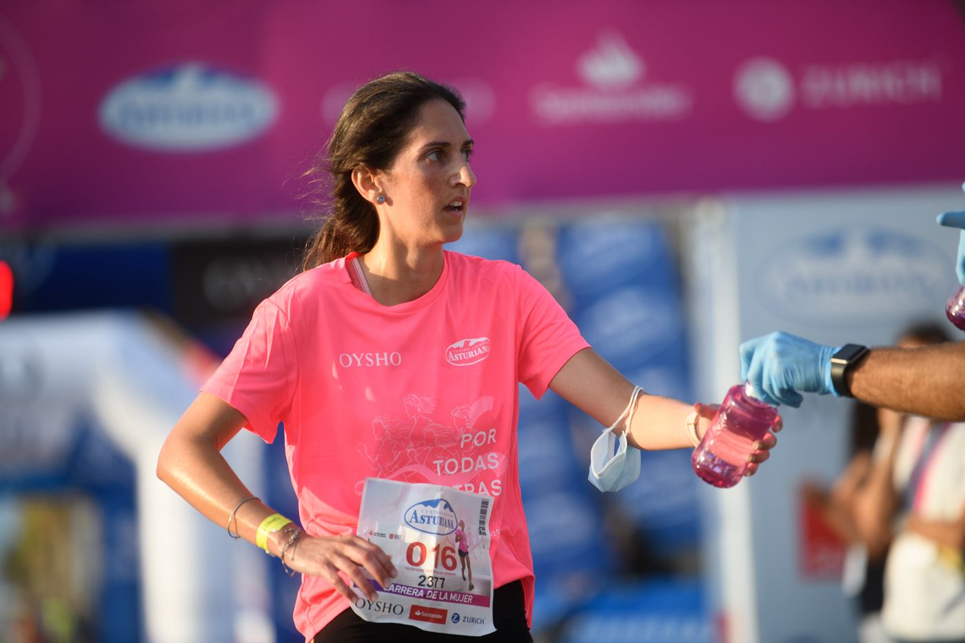 Las mejores fotos de la Carrera de la Mujer de Valencia 2021 - CARRERA 27