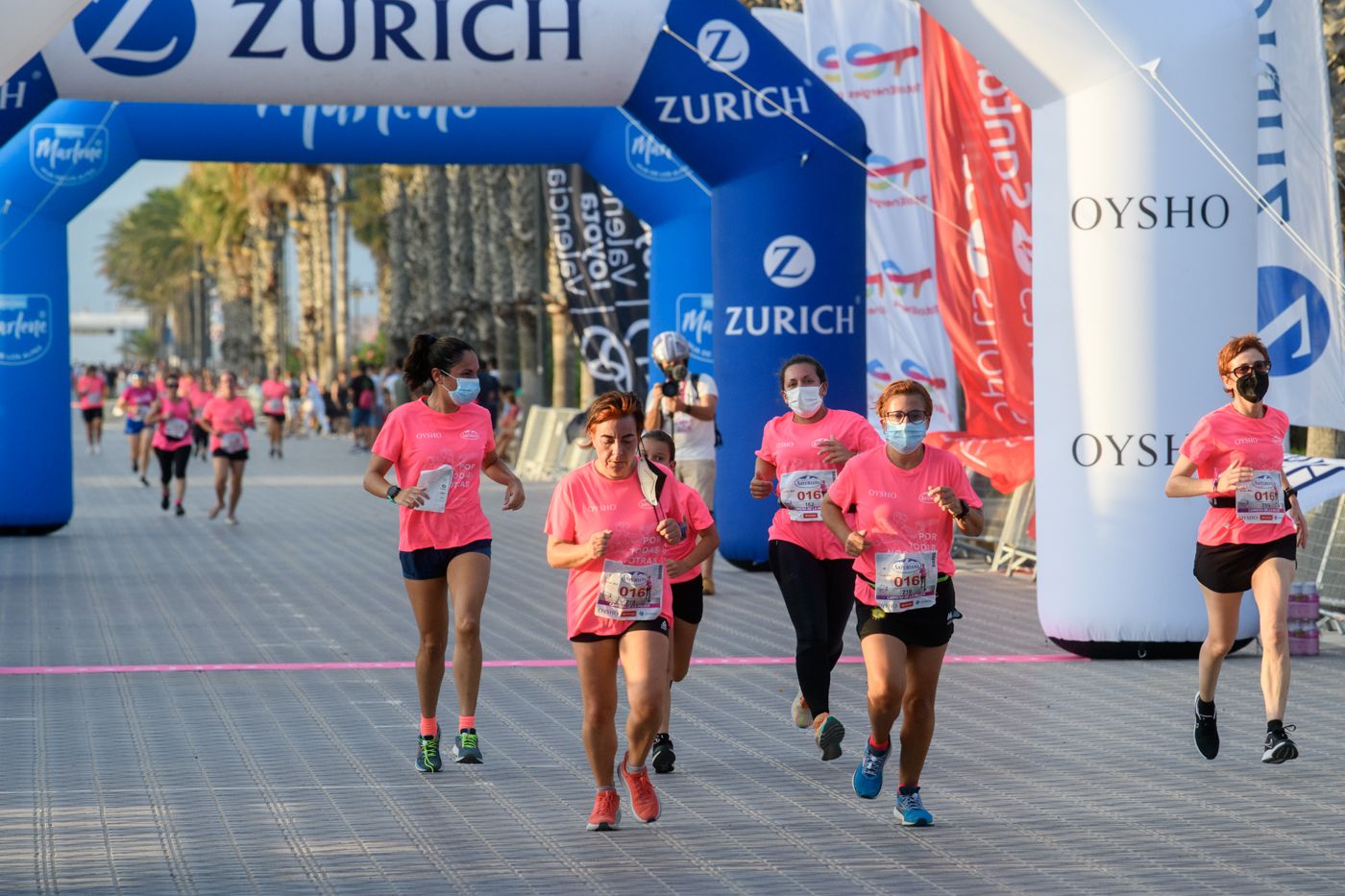 Las mejores fotos de la Carrera de la Mujer de Valencia 2021 - CARRERA 35