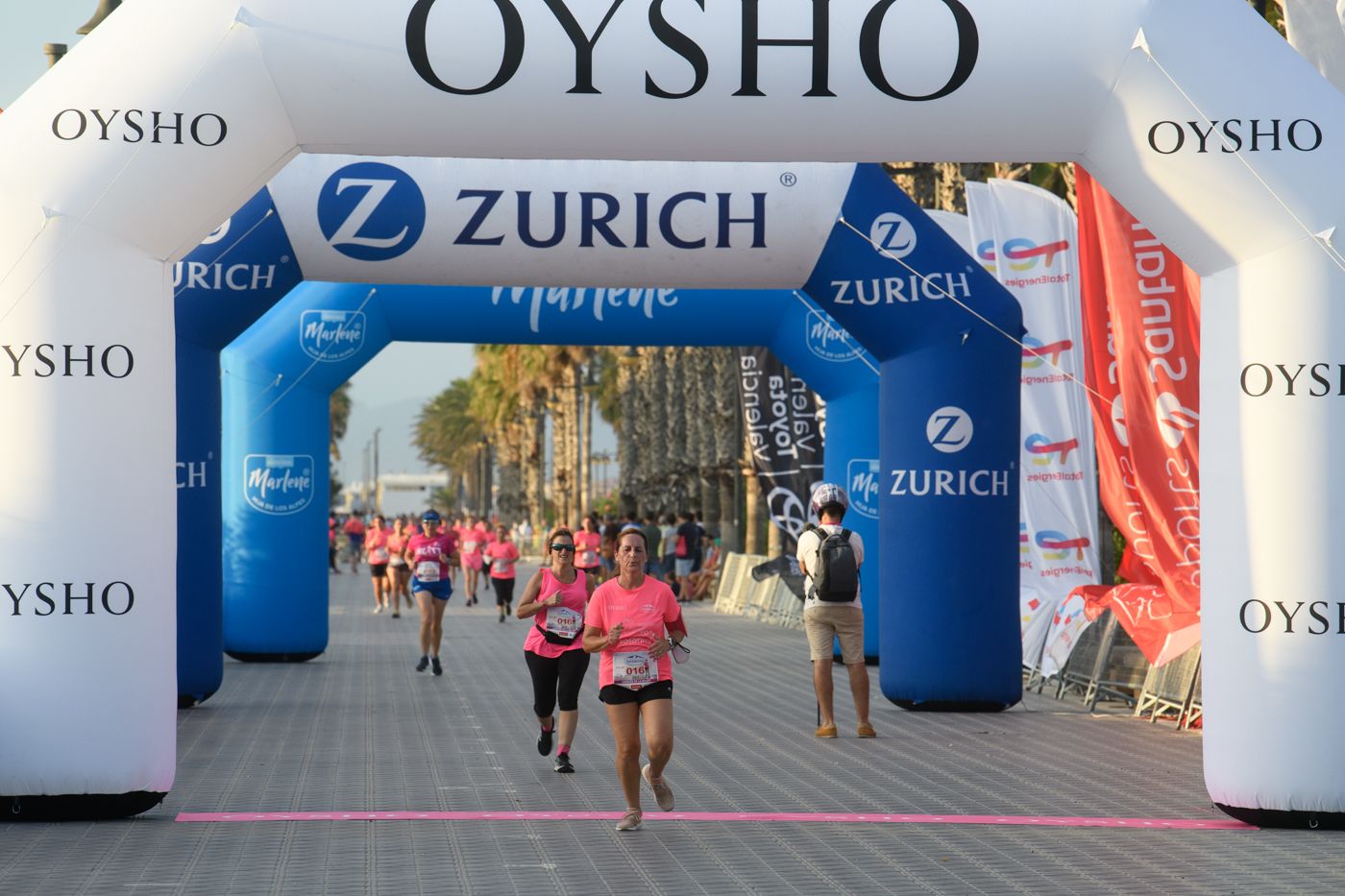 Las mejores fotos de la Carrera de la Mujer de Valencia 2021 - CARRERA 37