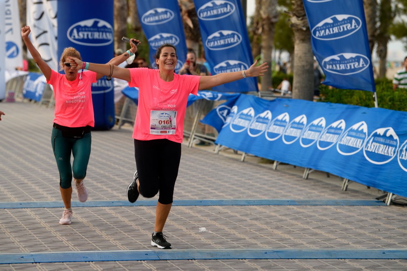 Las mejores fotos de la Carrera de la Mujer de Valencia 2021 - CARRERA 46