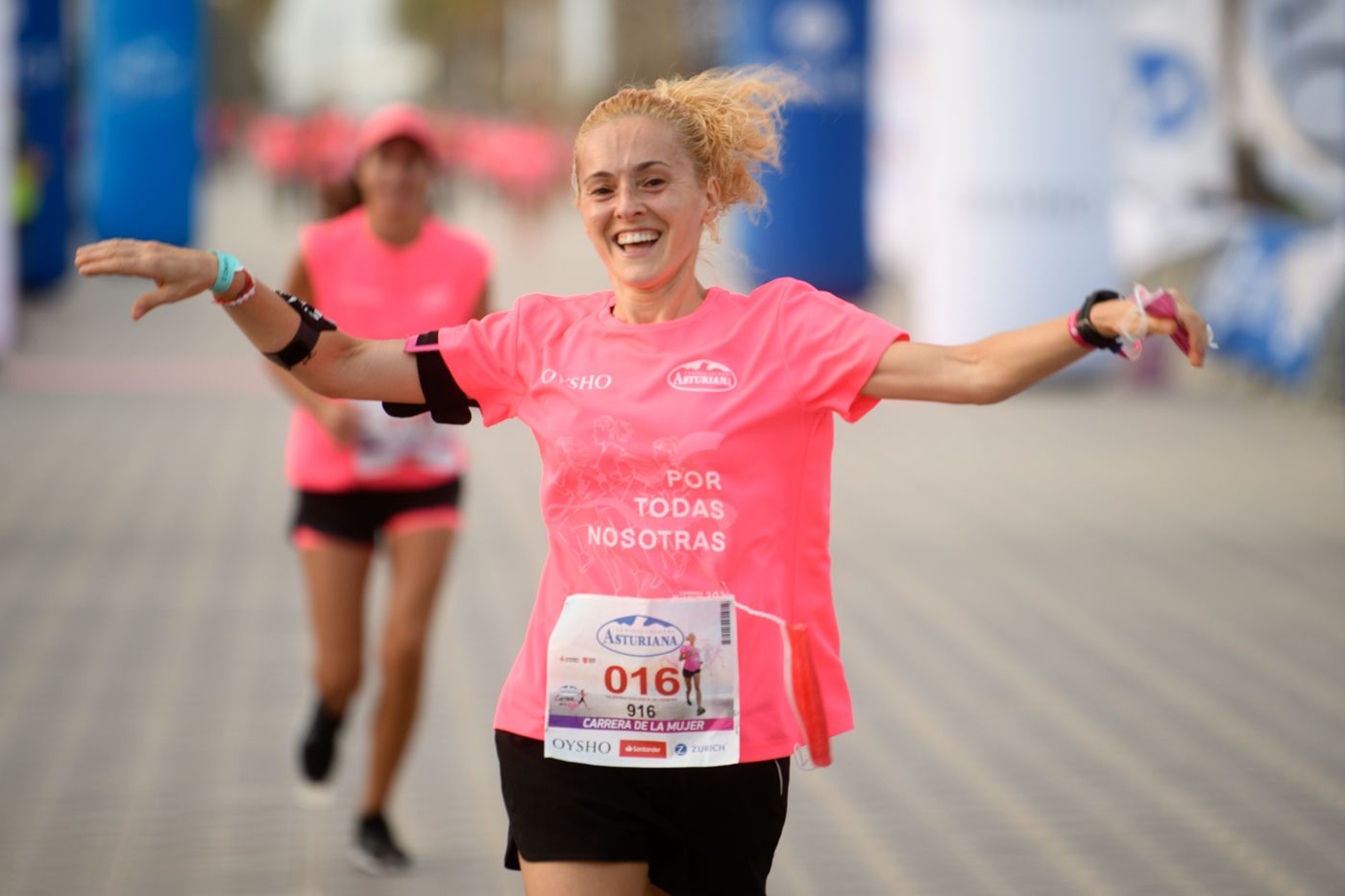 Las mejores fotos de la Carrera de la Mujer de Valencia 2021 - CARRERA 48