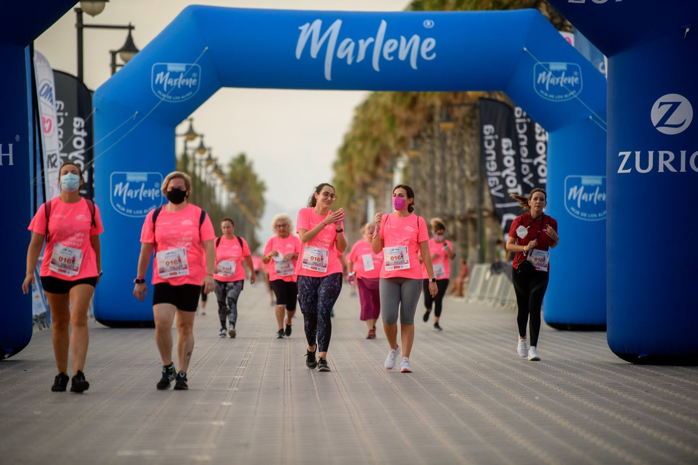 Las mejores fotos de la Carrera de la Mujer de Valencia 2021 - CARRERA 54